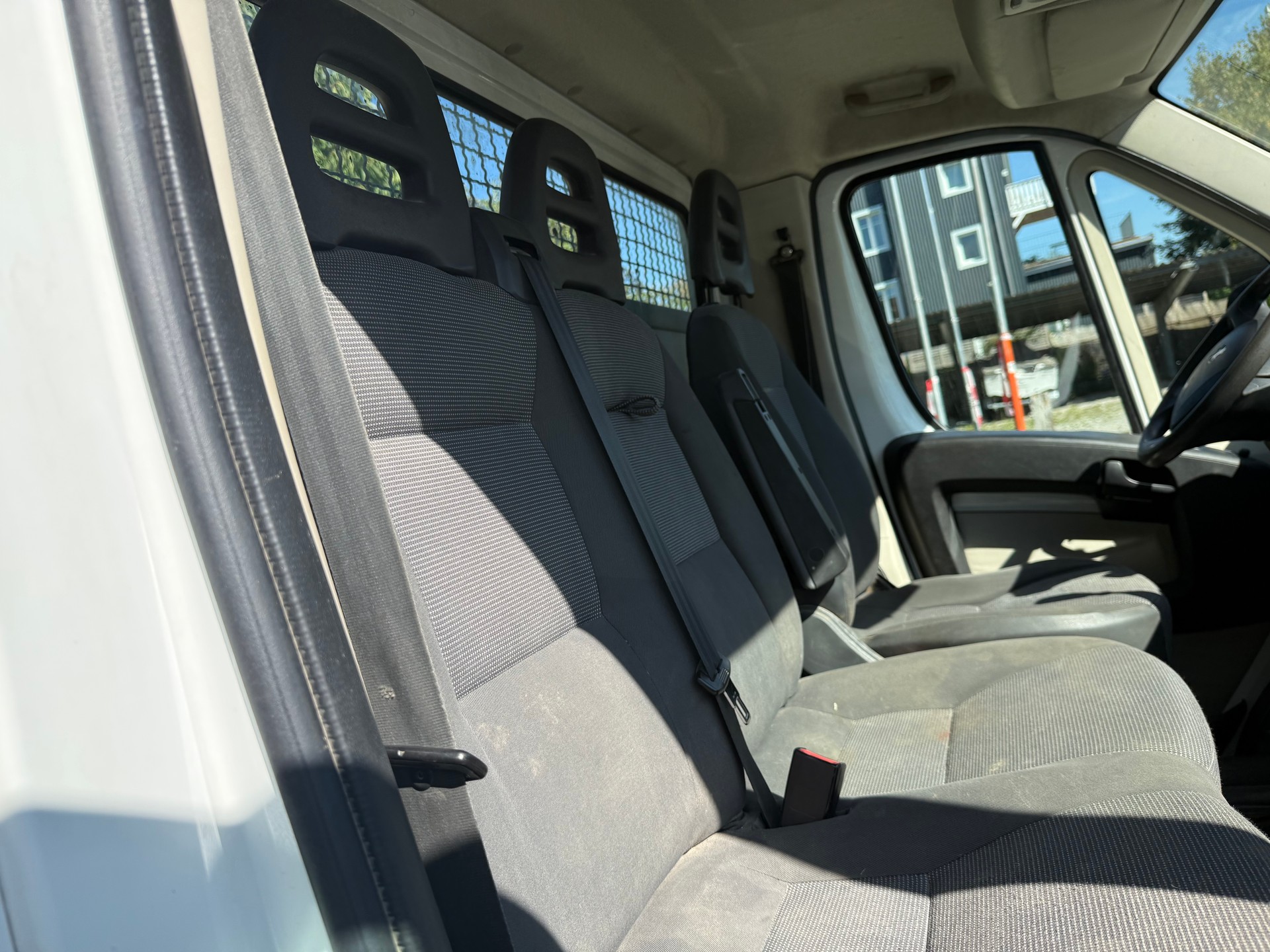 PEUGEOT Boxer 2.2 HDI 335 L3-image-9