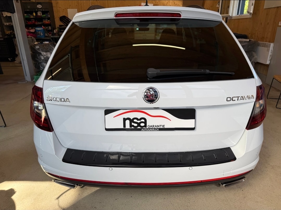 SKODA Octavia Combi 2.0 TSI RS DSG-image-4