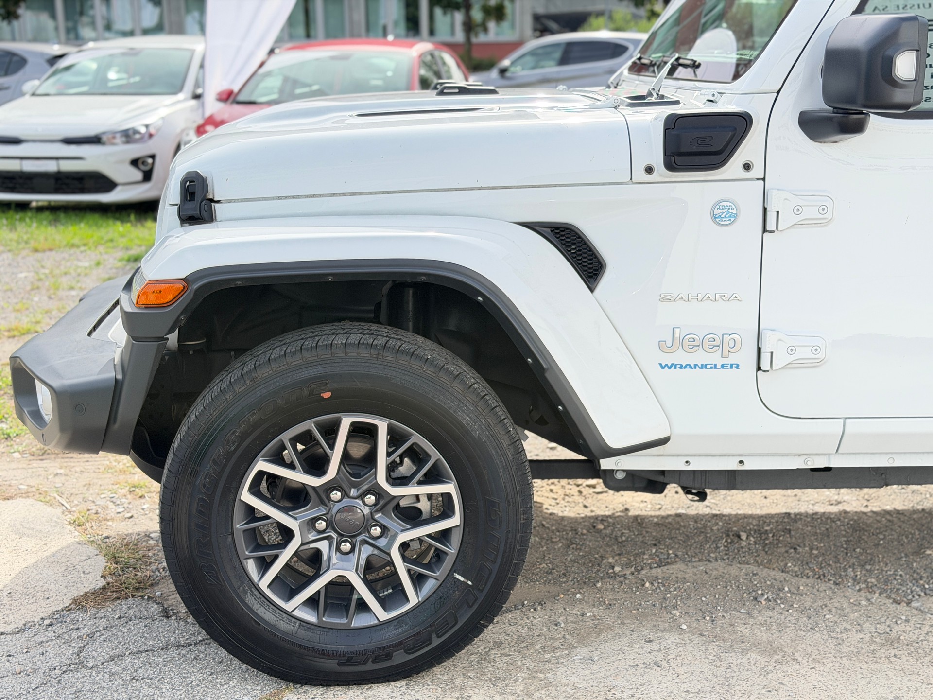 JEEP Wrangler 2.0 PHEV Unlimited Sahara DT Automatic-image-3
