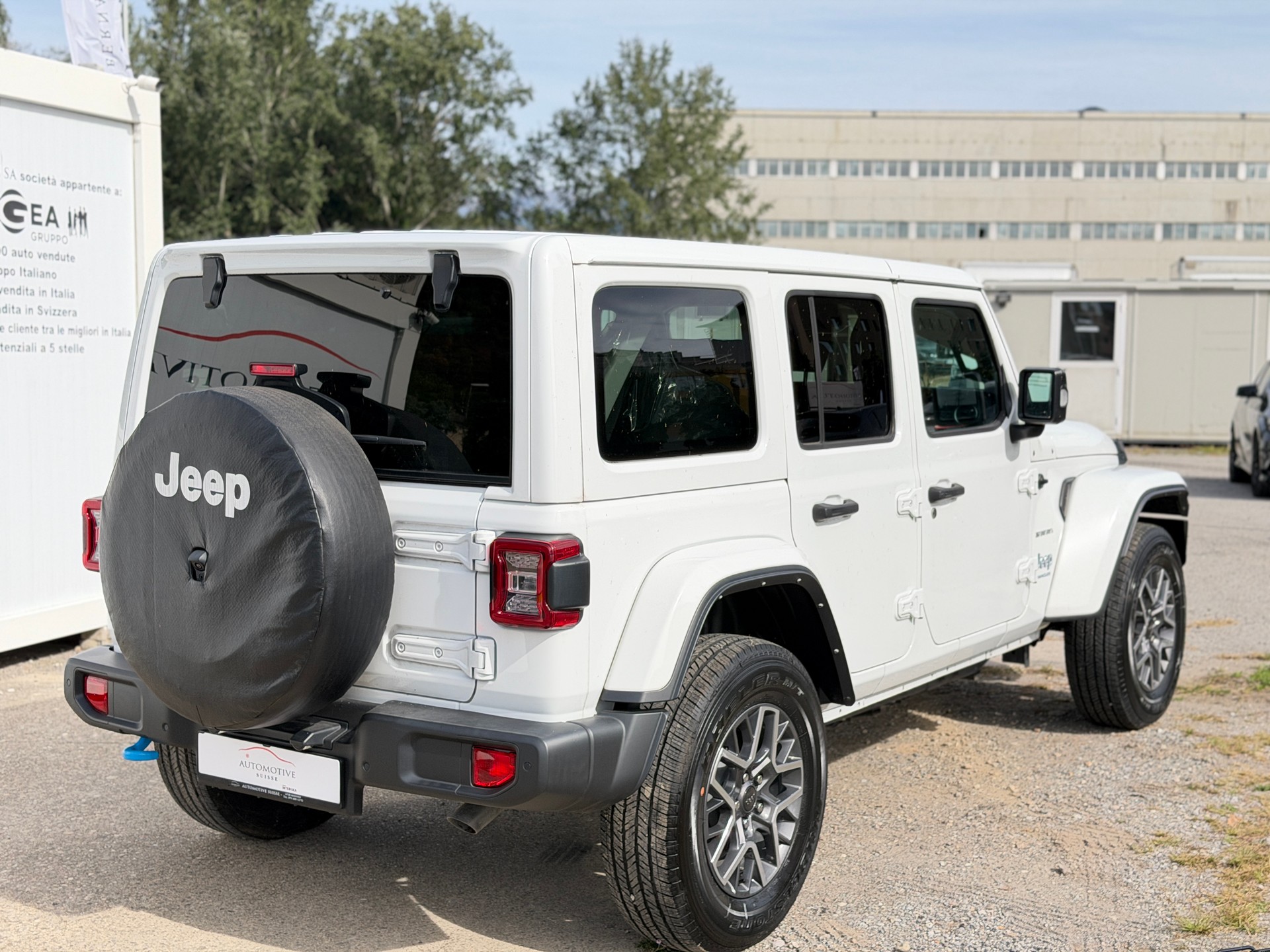 JEEP Wrangler 2.0 PHEV Unlimited Sahara DT Automatic-image-5