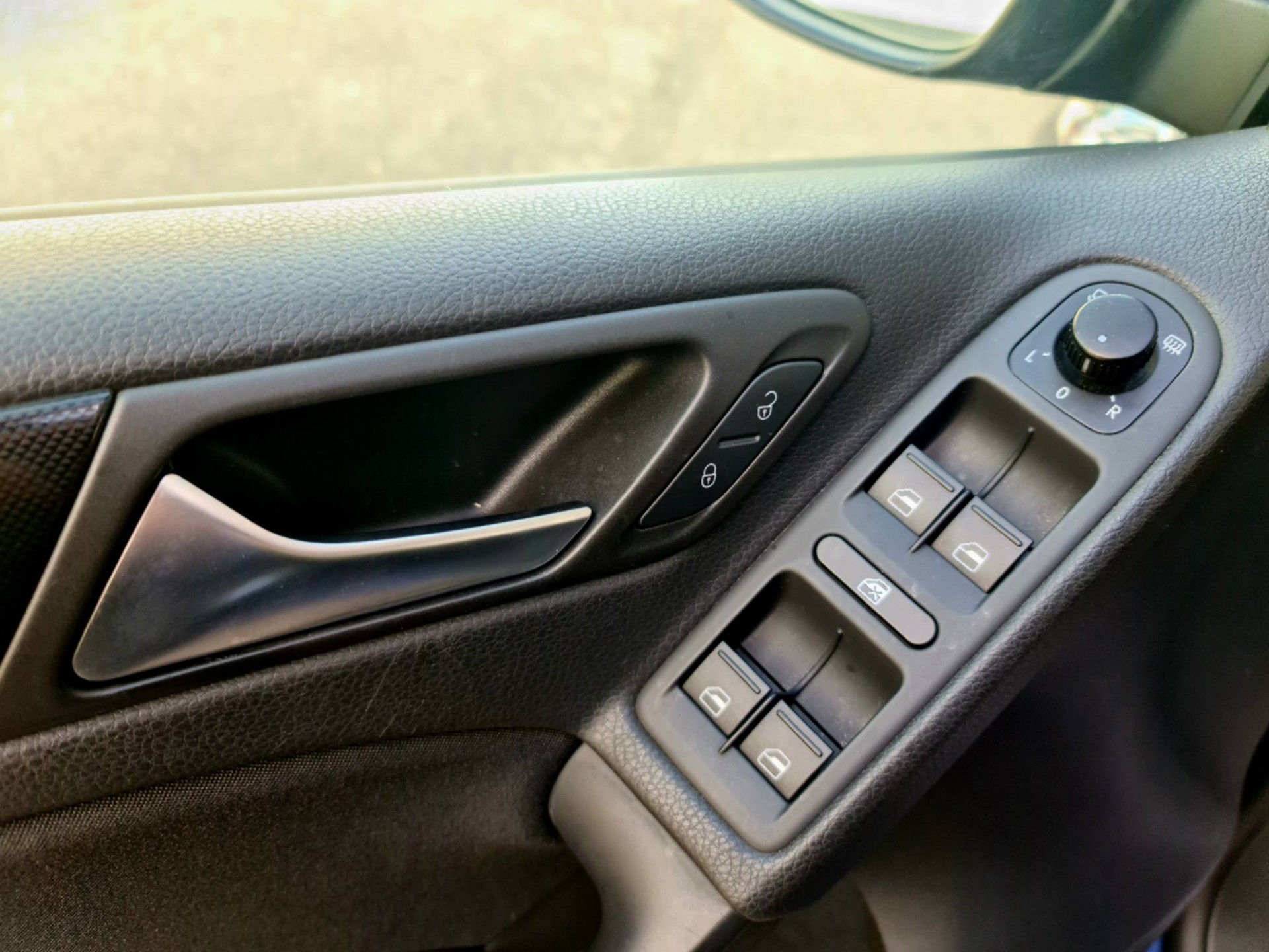 VW Golf 1.2 TSI BlueMotion Technology Team-image-19