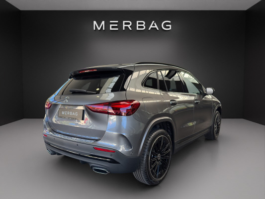 MERCEDES-BENZ GLA 250 e EQ Star 8G-DCT-image-5
