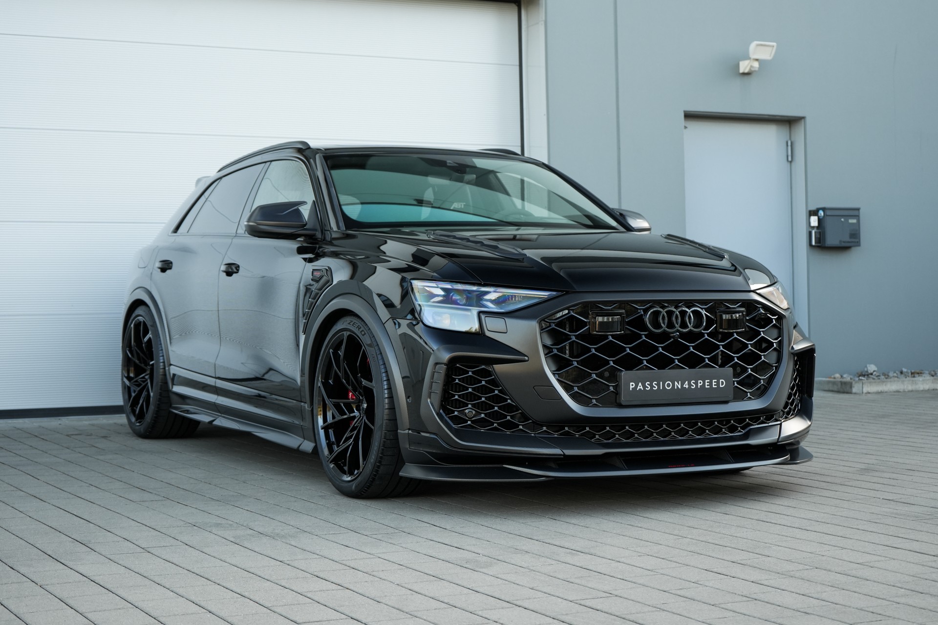 AUDI RSQ8 Legacy Edition ABT-image-3