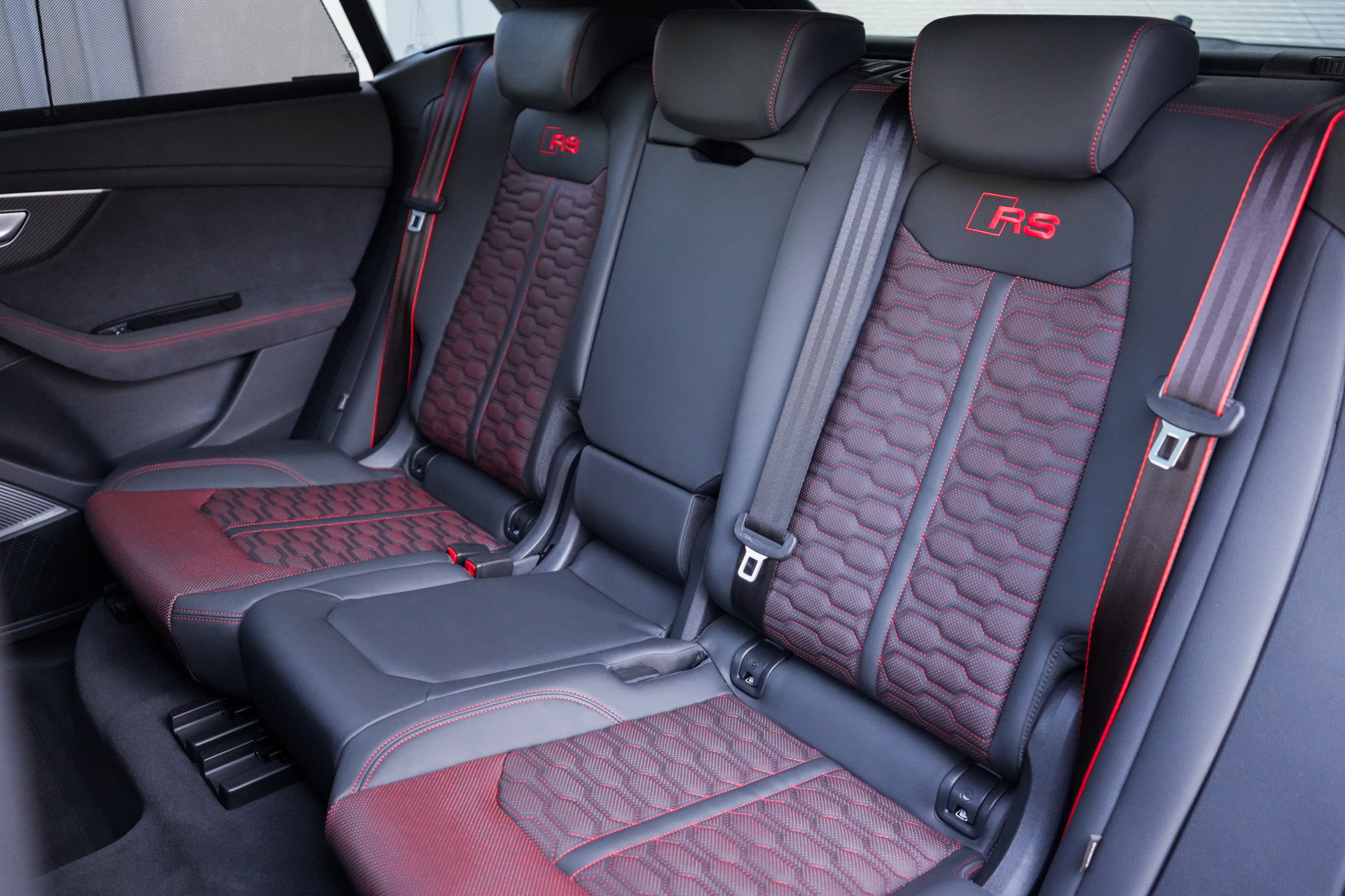AUDI RSQ8 Legacy Edition ABT-image-23