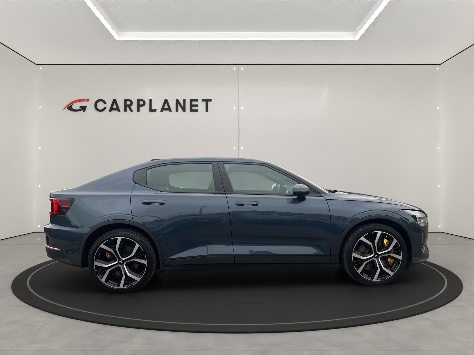 POLESTAR 2 Long Range Dual Motor-image-2