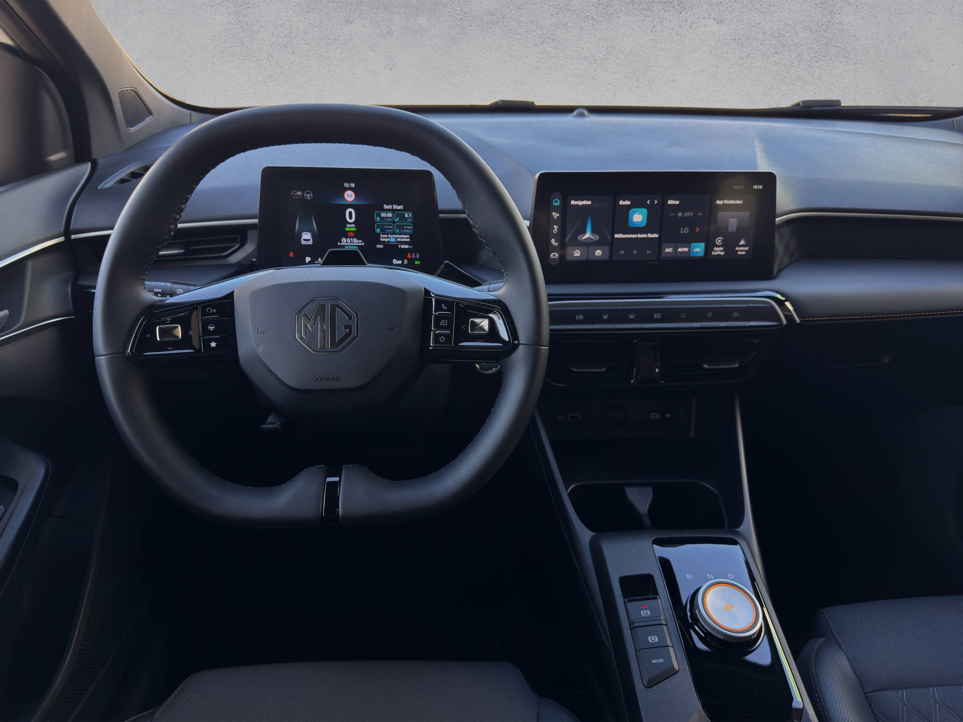 MG 3 1.5 Hybrid Luxury-image-12