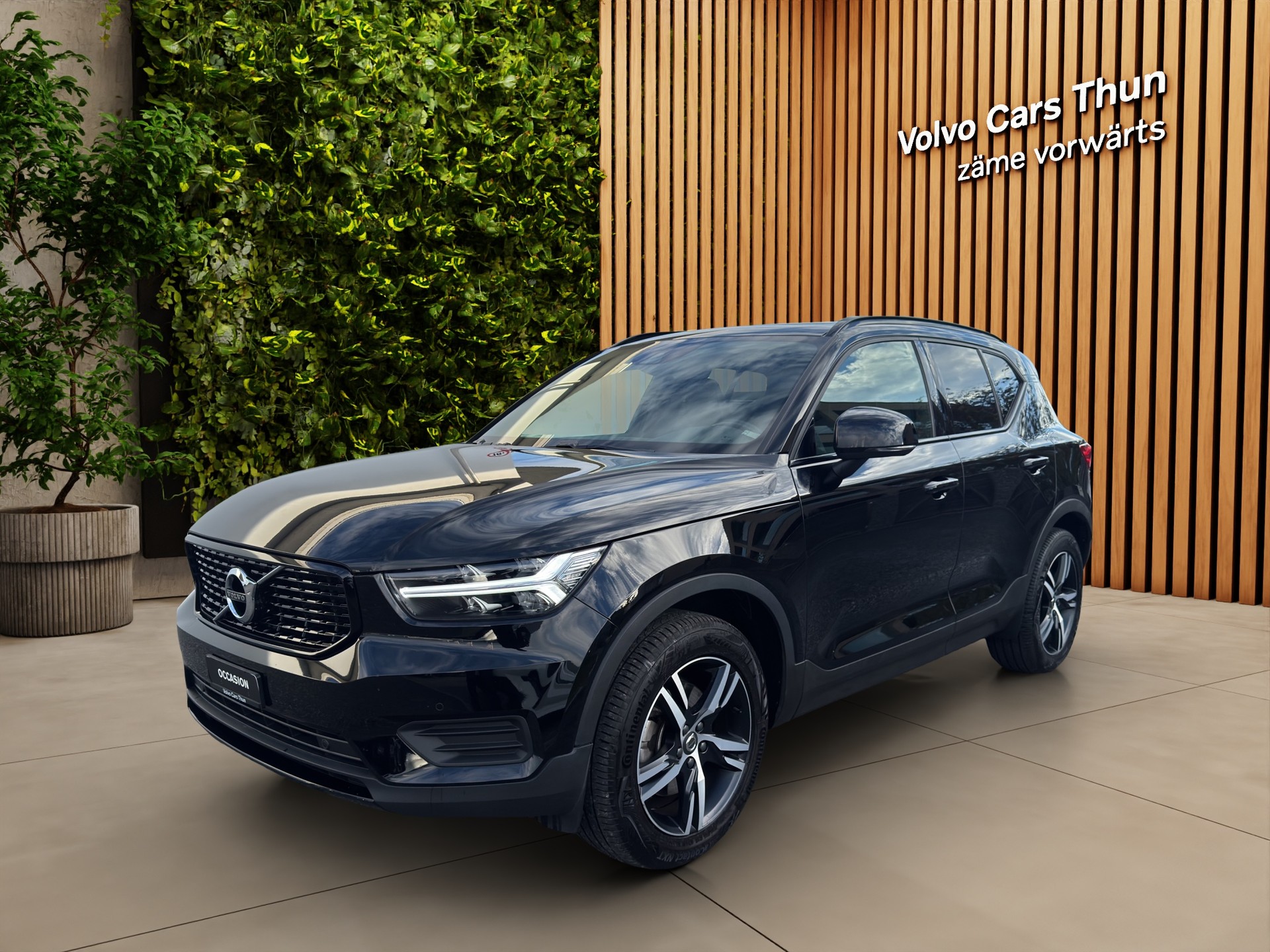 VOLVO XC40 2.0 T4 R-Design