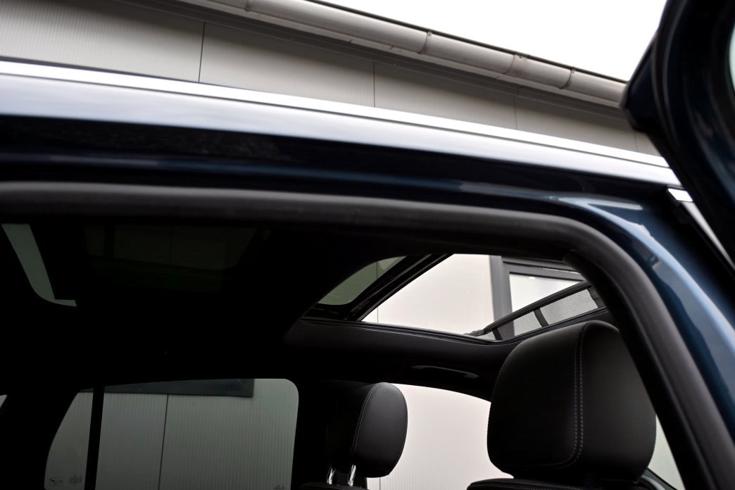 MERCEDES-BENZ EQA 250-image-8