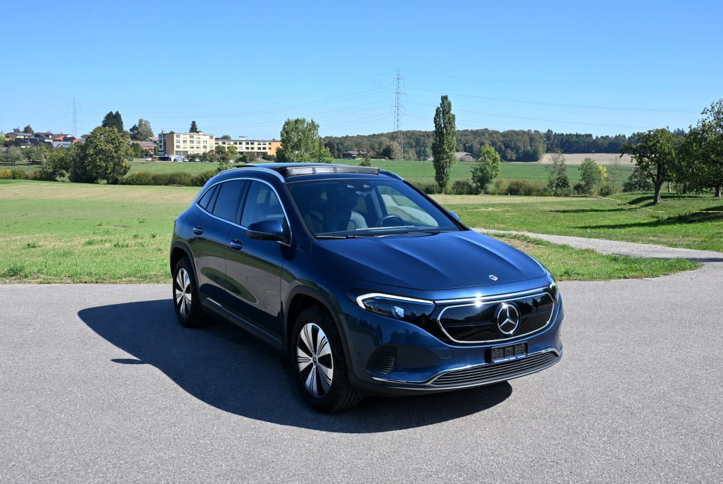 MERCEDES-BENZ EQA 250-image-1