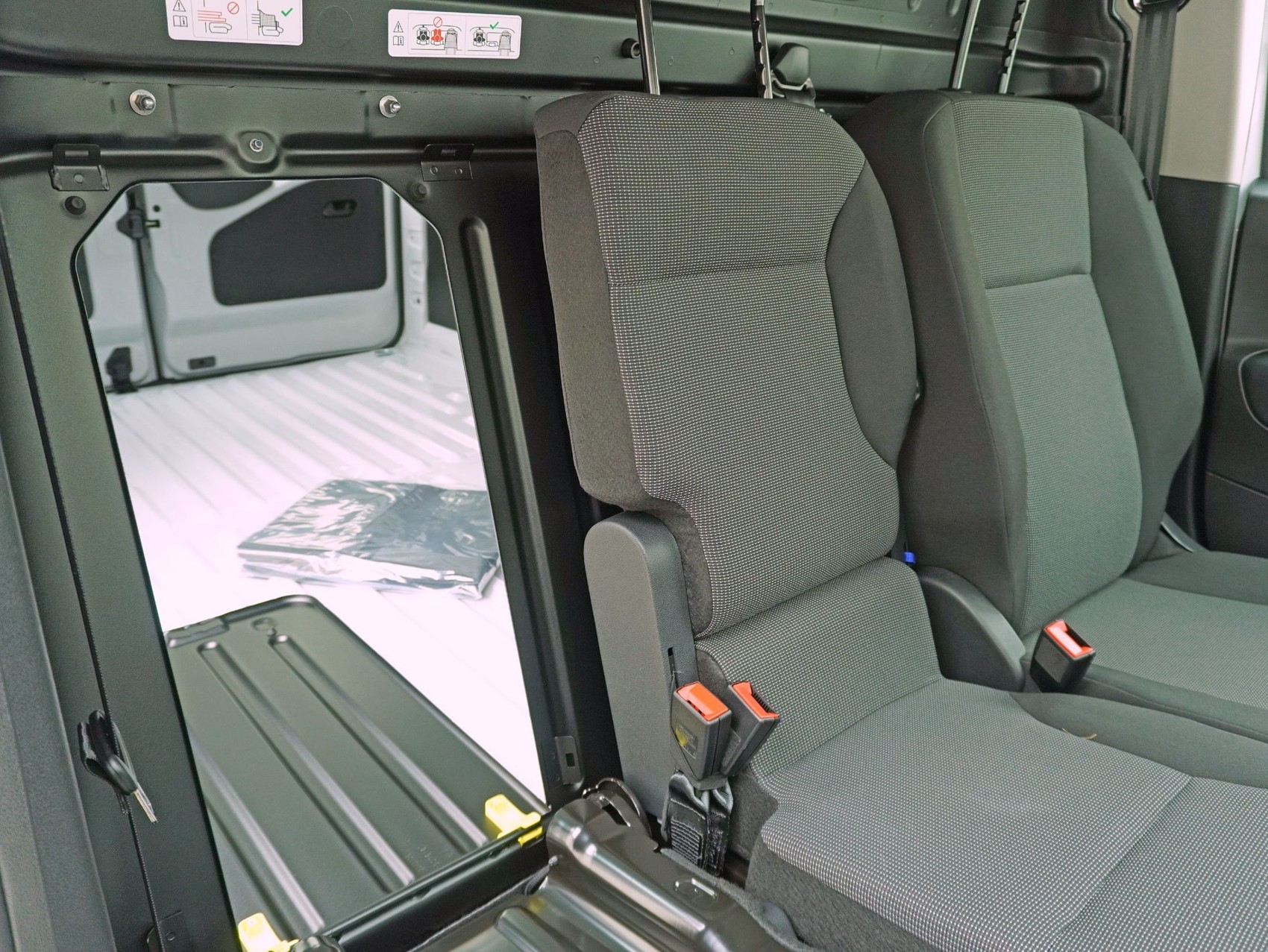 TOYOTA Proace City Van L2 1.2 Active-image-15