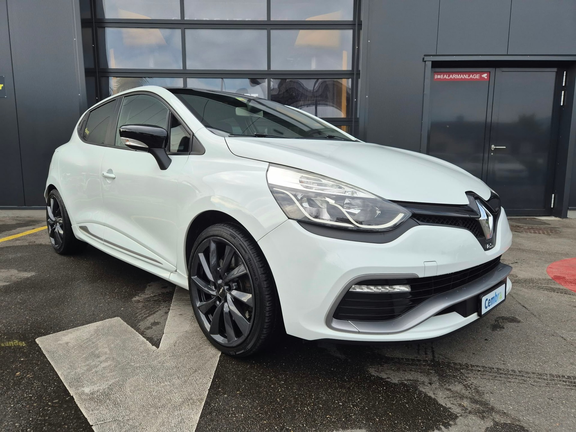 RENAULT Clio 1.6 T RS 200 EDC-image-5