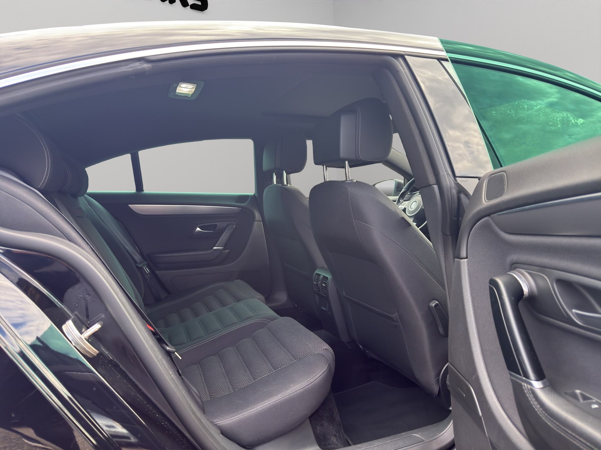 VW CC 3.6 V6 FSI 4Motion DSG-image-13