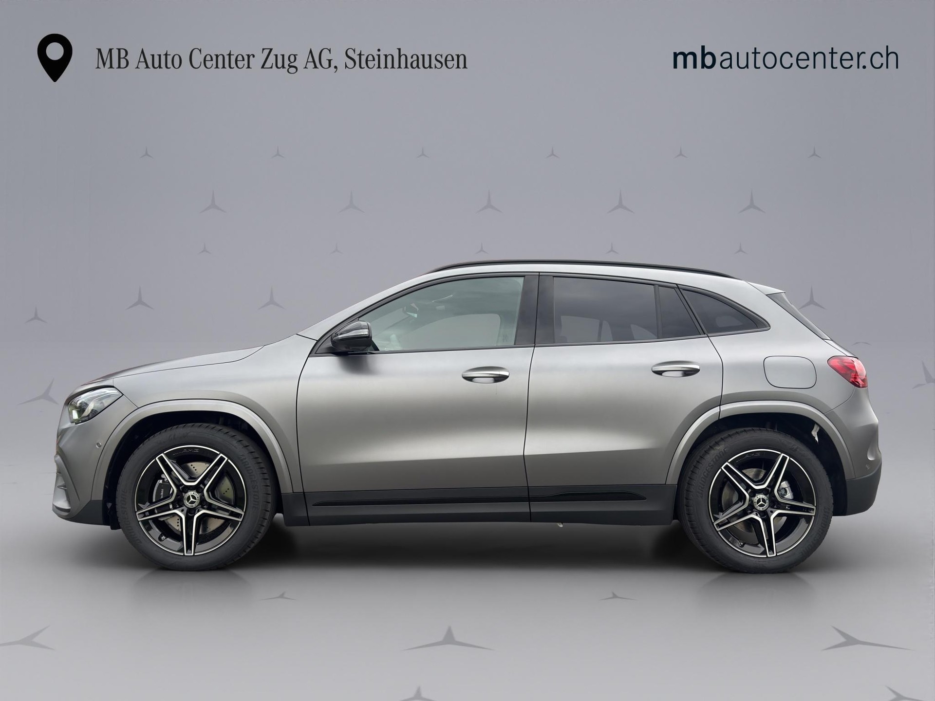 MERCEDES-BENZ GLA-Klasse H247 GLA 250 AMG Line 4matic-image-1