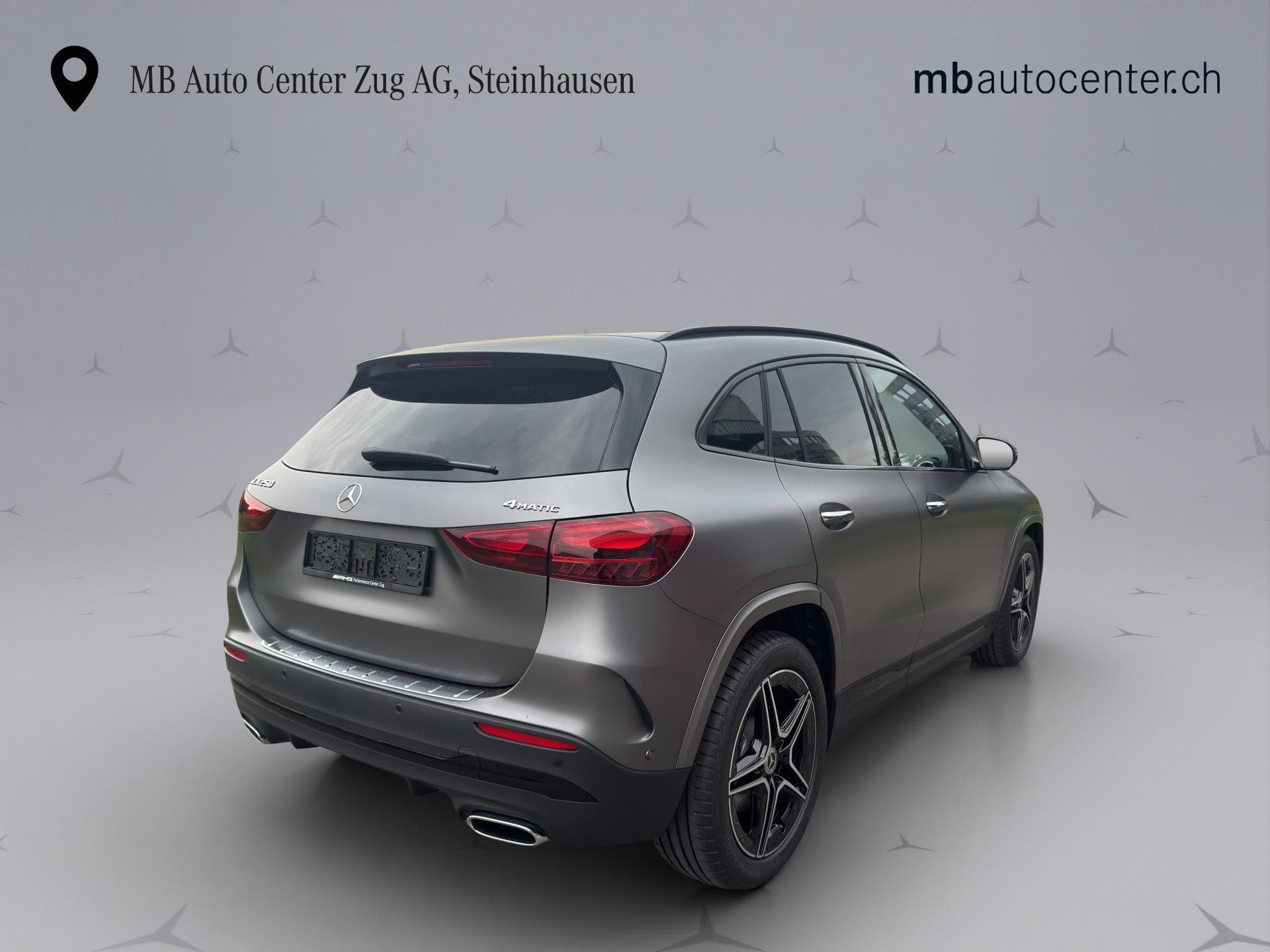MERCEDES-BENZ GLA-Klasse H247 GLA 250 AMG Line 4matic-image-5
