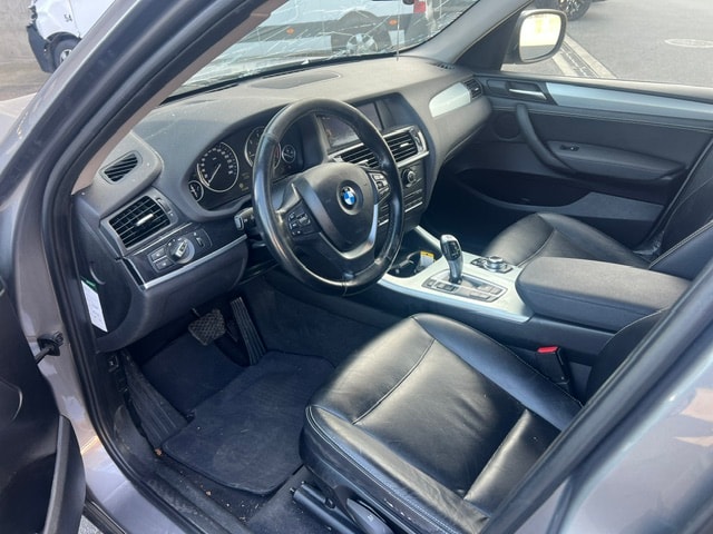 BMW X3 xDrive 20d Steptronic-image-14