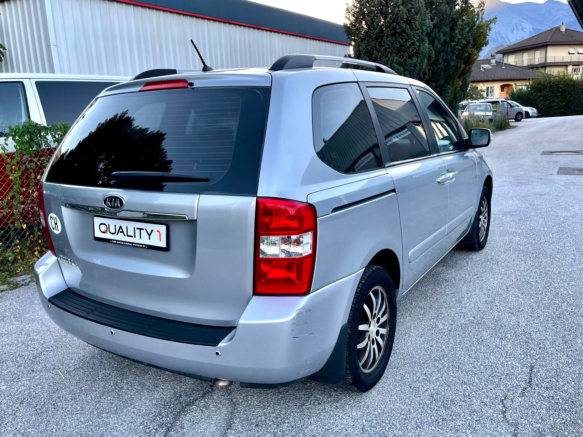 KIA Carnival 2.2 CRDi Style-image-22