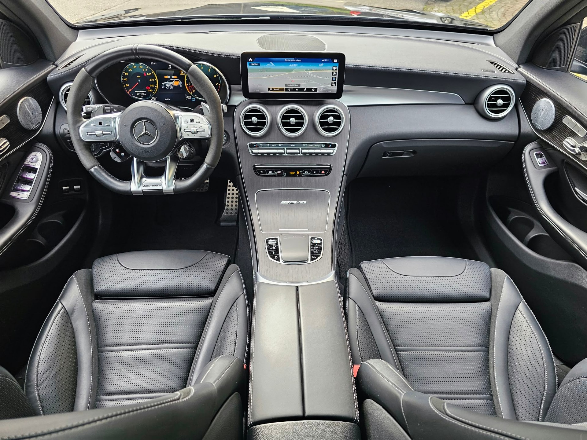 MERCEDES-BENZ GLC 63 S AMG 4Matic 9G-Tronic-image-8