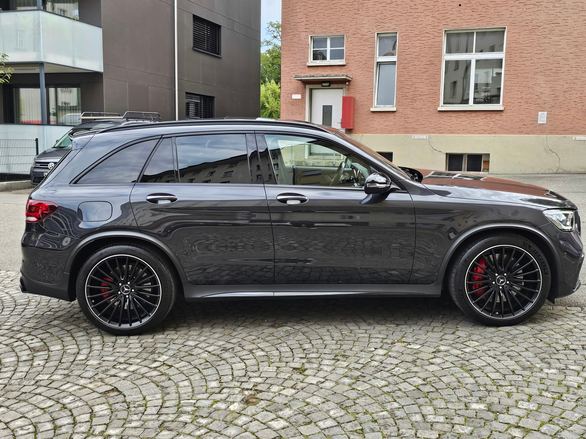 MERCEDES-BENZ GLC 63 S AMG 4Matic 9G-Tronic-image-5