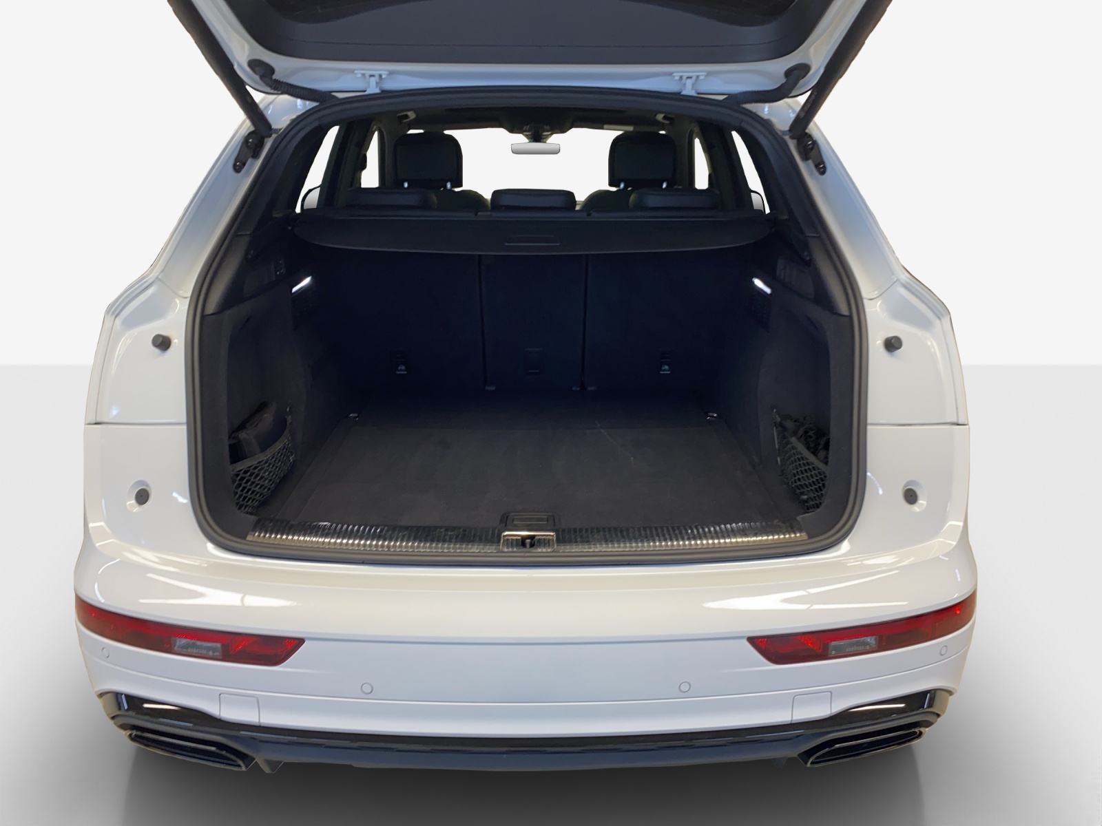AUDI Q5 45 TFSI S-line quattro S-tronic-image-12