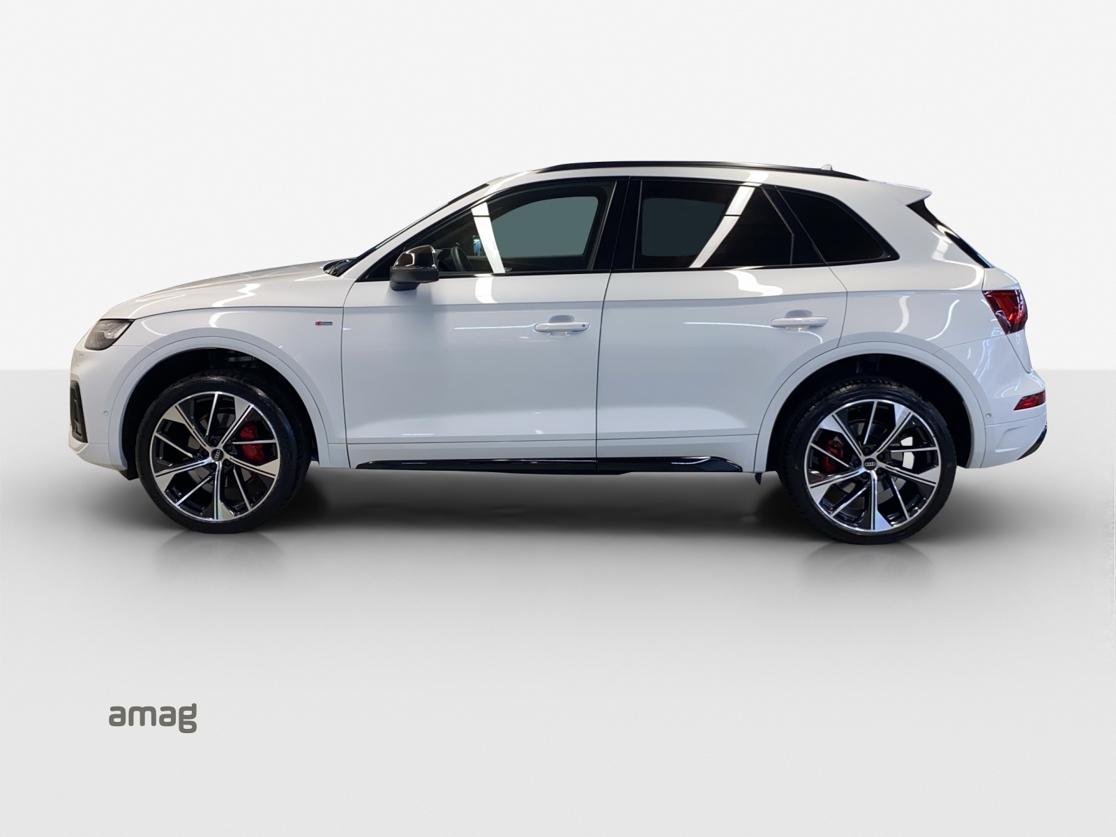AUDI Q5 45 TFSI S-line quattro S-tronic-image-1