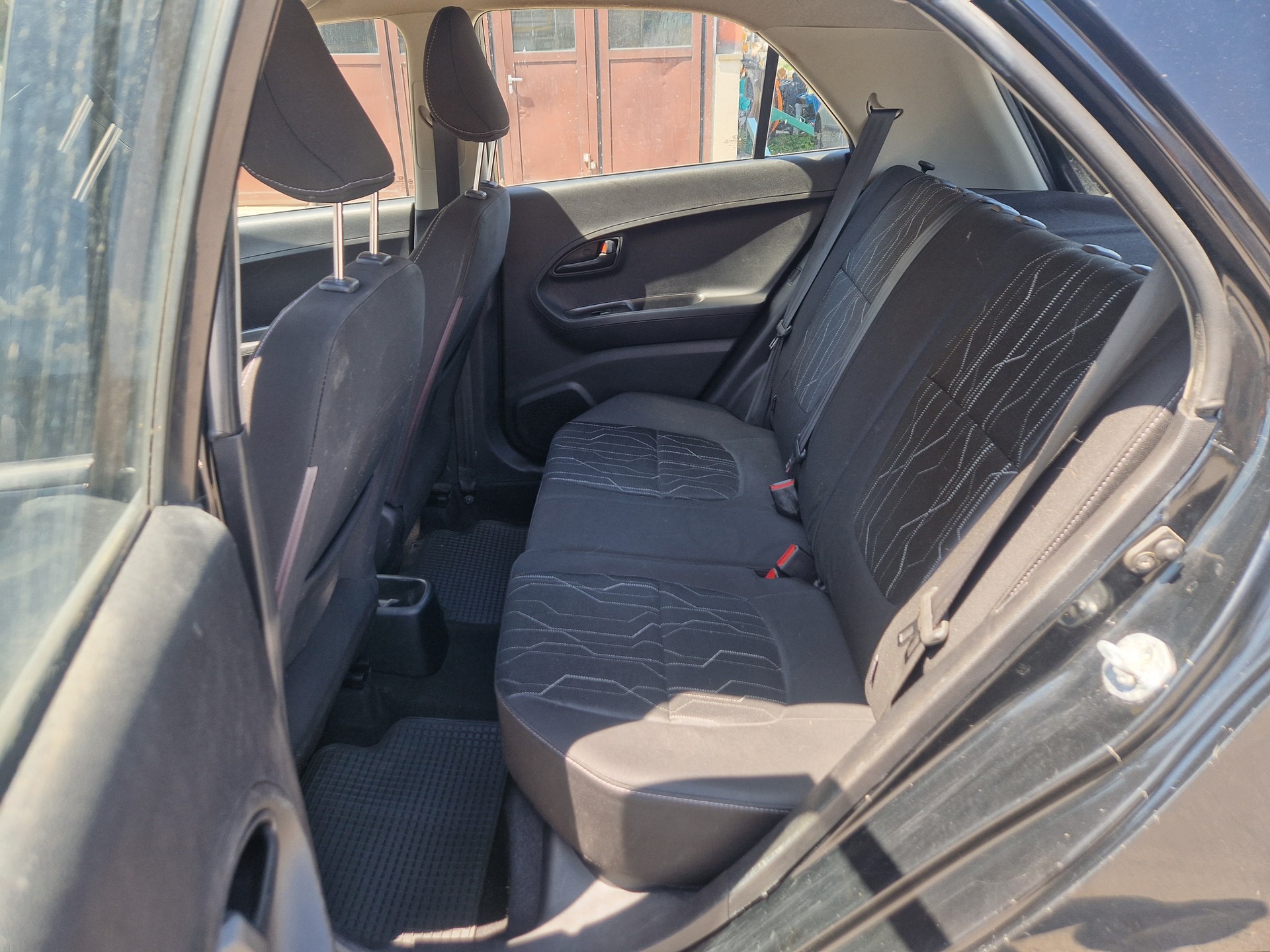 KIA Picanto 1.0 CVVT Style-image-6
