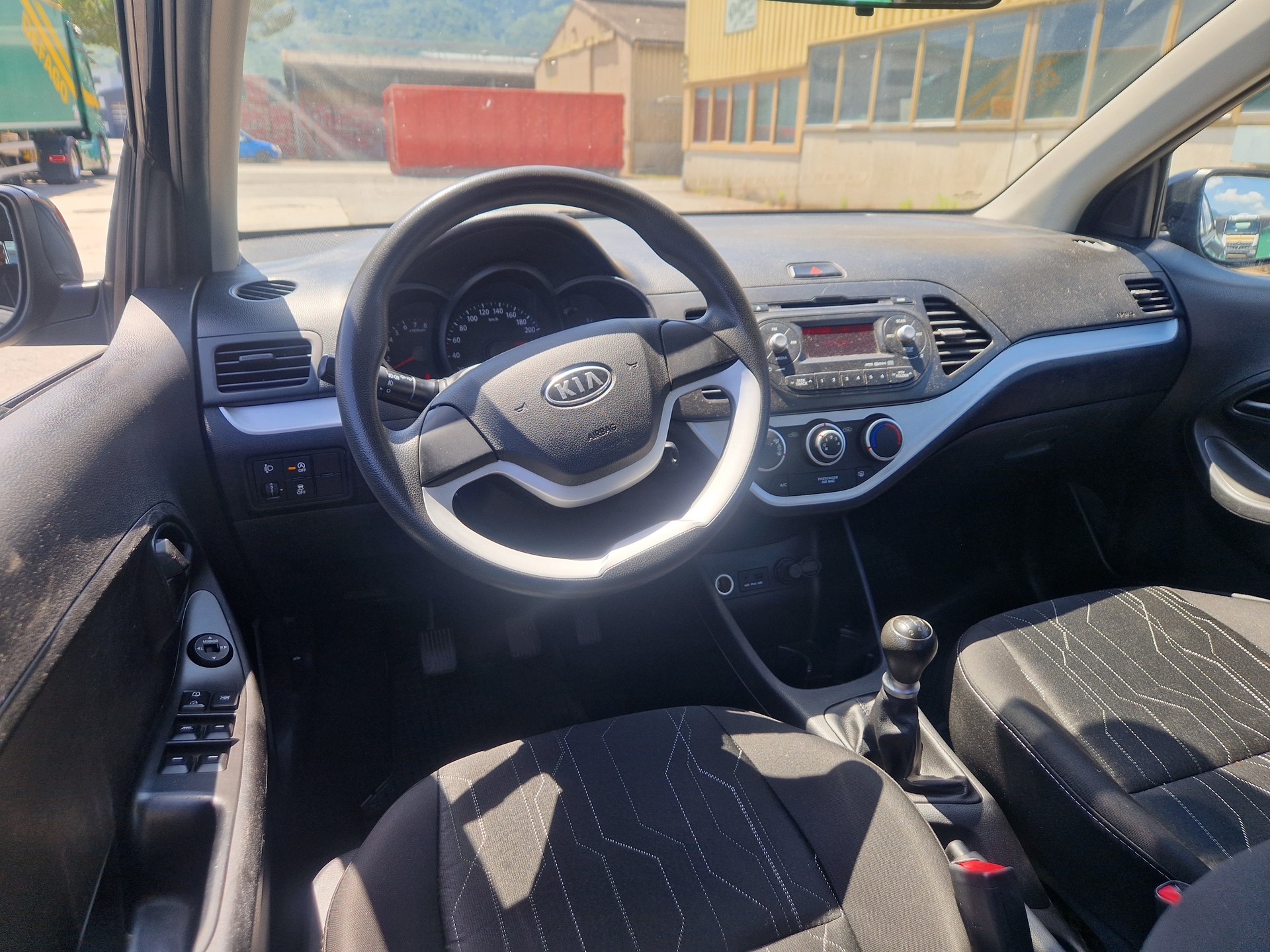 KIA Picanto 1.0 CVVT Style-image-7
