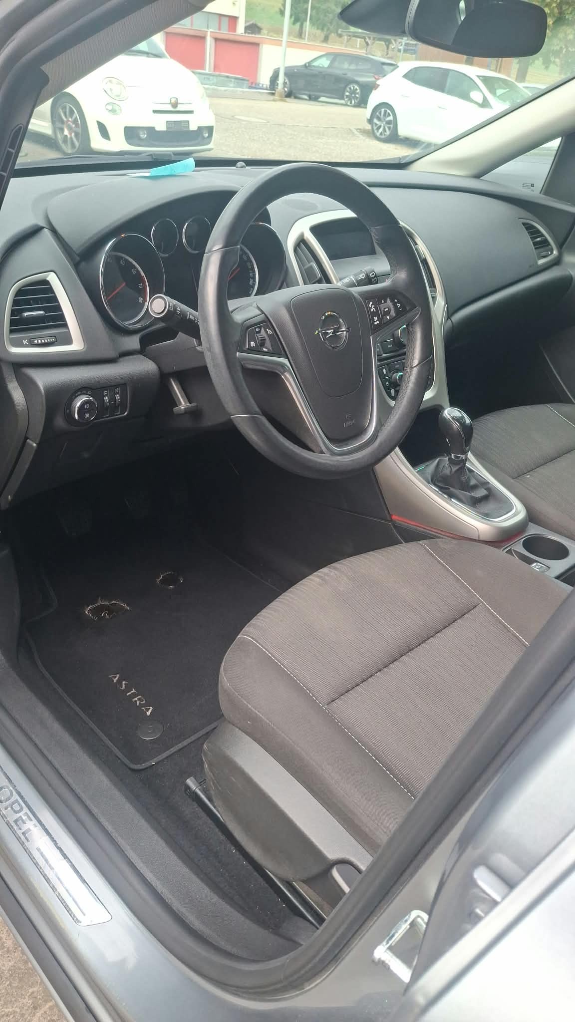 OPEL Astra 1.4i 16V Turbo Enjoy-image-8
