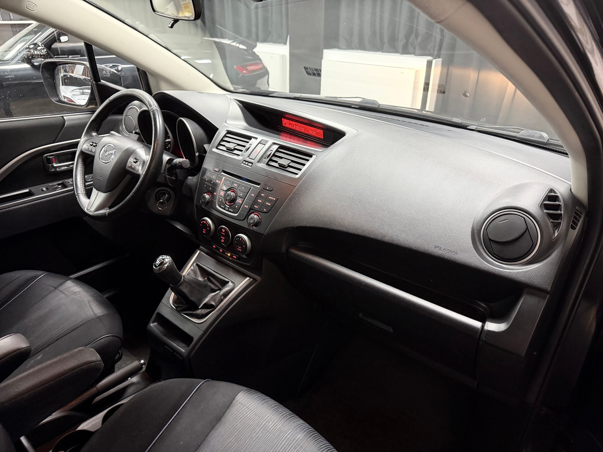 MAZDA 5 2.0 16V Sport-image-21