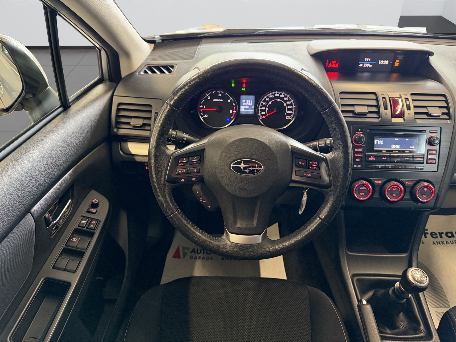 SUBARU XV 2.0D Swiss Two AWD-image-14