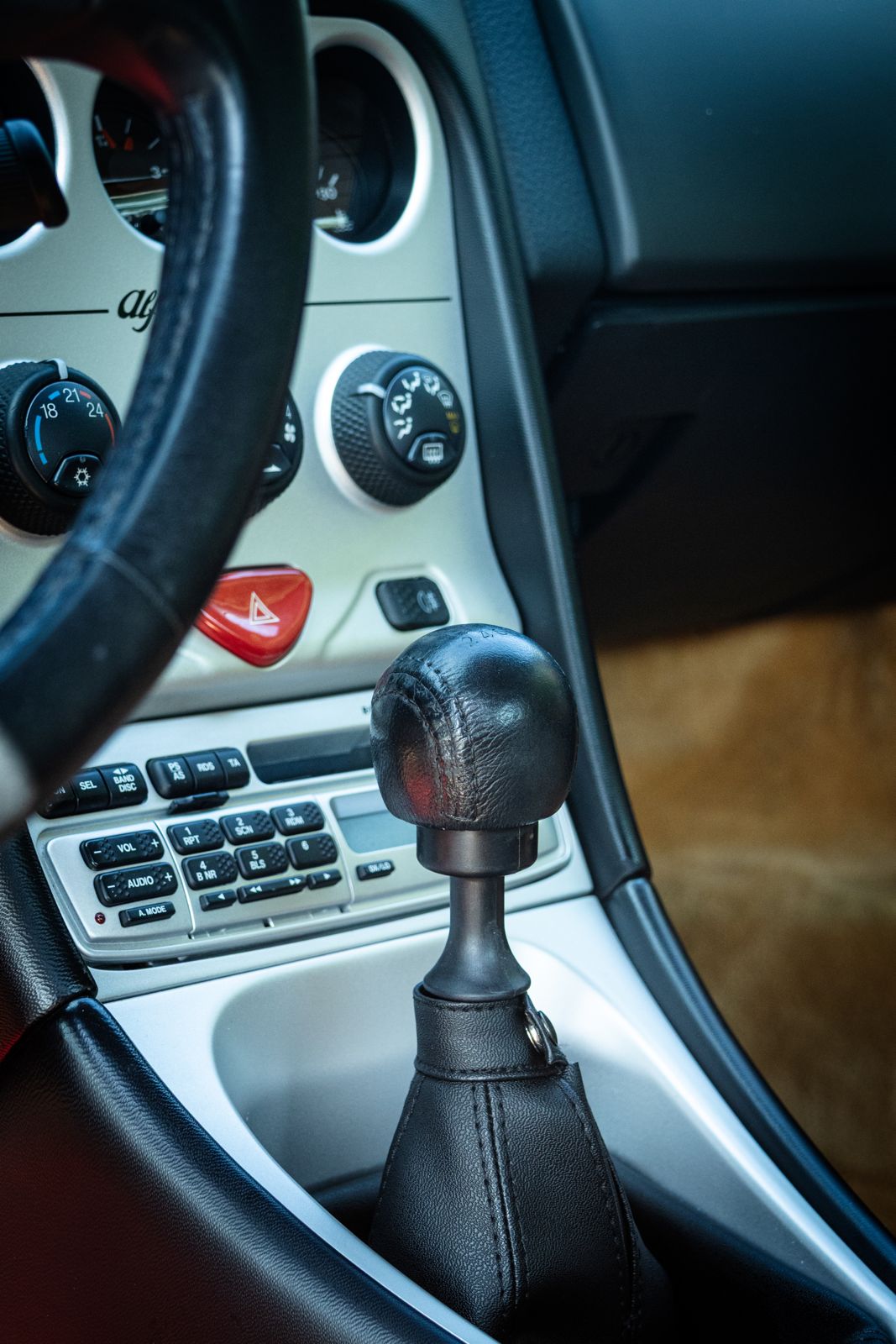 ALFA ROMEO 3.0 V6 24V-image-9