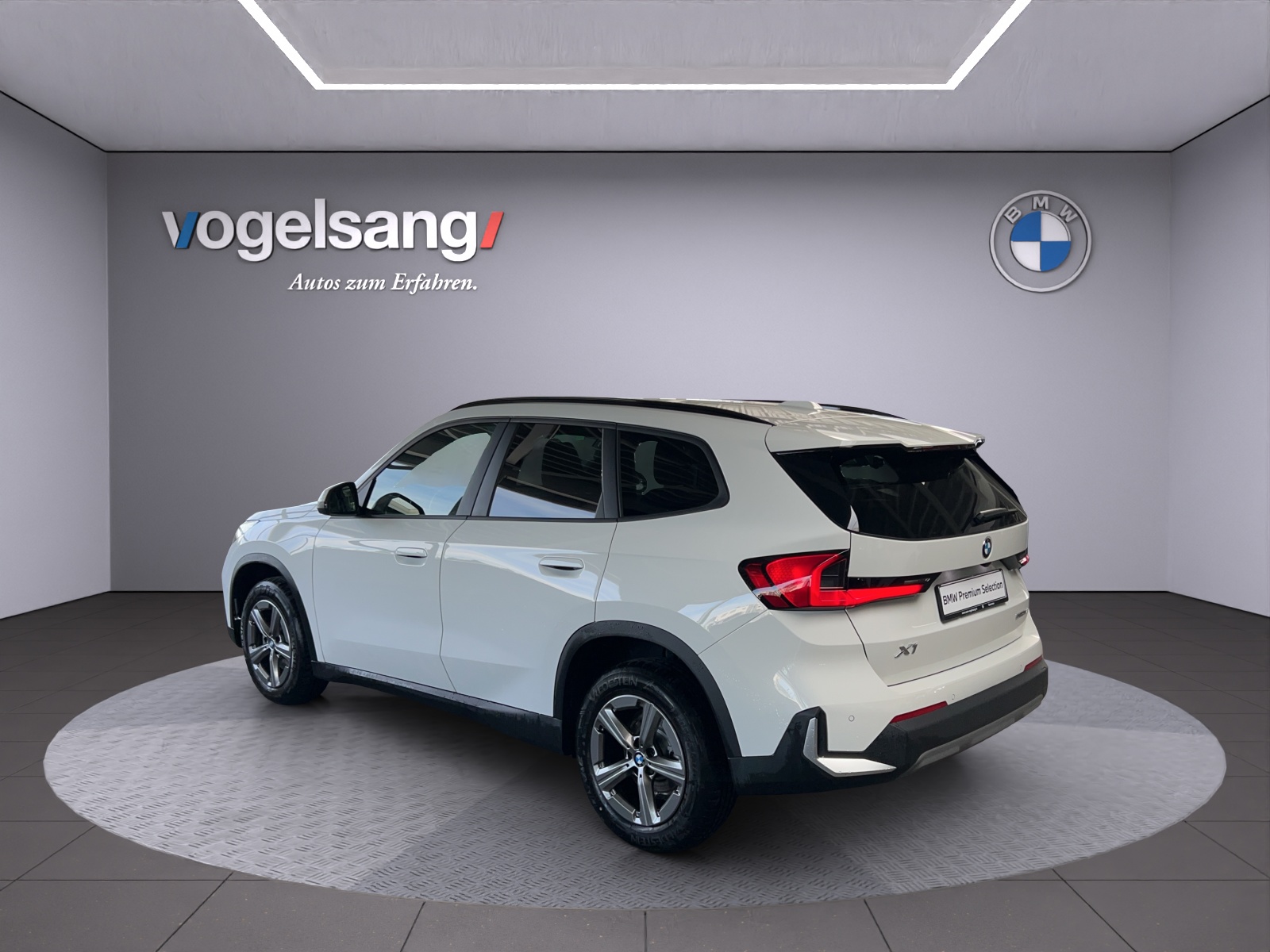 BMW X1 sDrive 18i-image-6