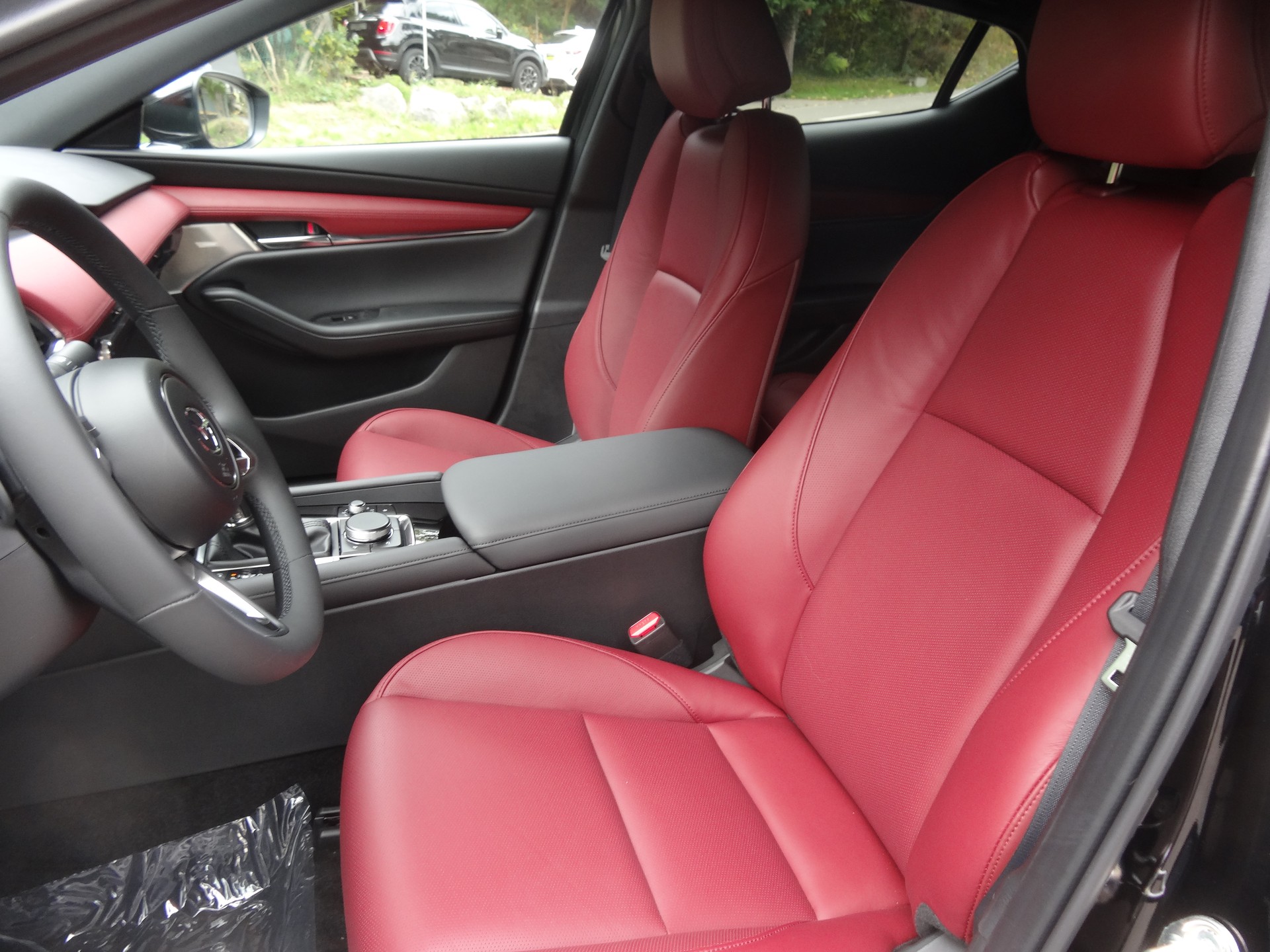 MAZDA 3 Hatchback SKYACTIV-X M Hybrid 180 Revolution Automat-image-12