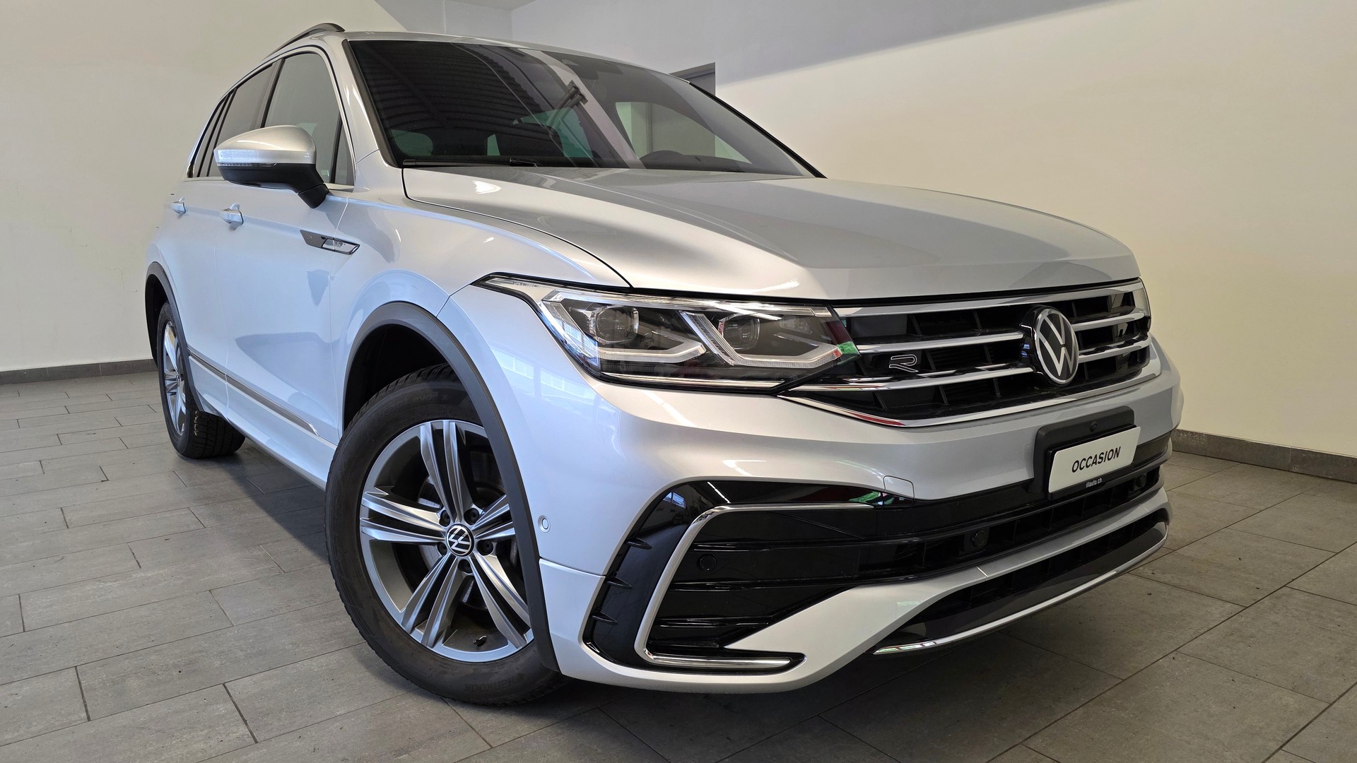 VW Tiguan 2.0TSI R-Line 4Motion DSG-image-0