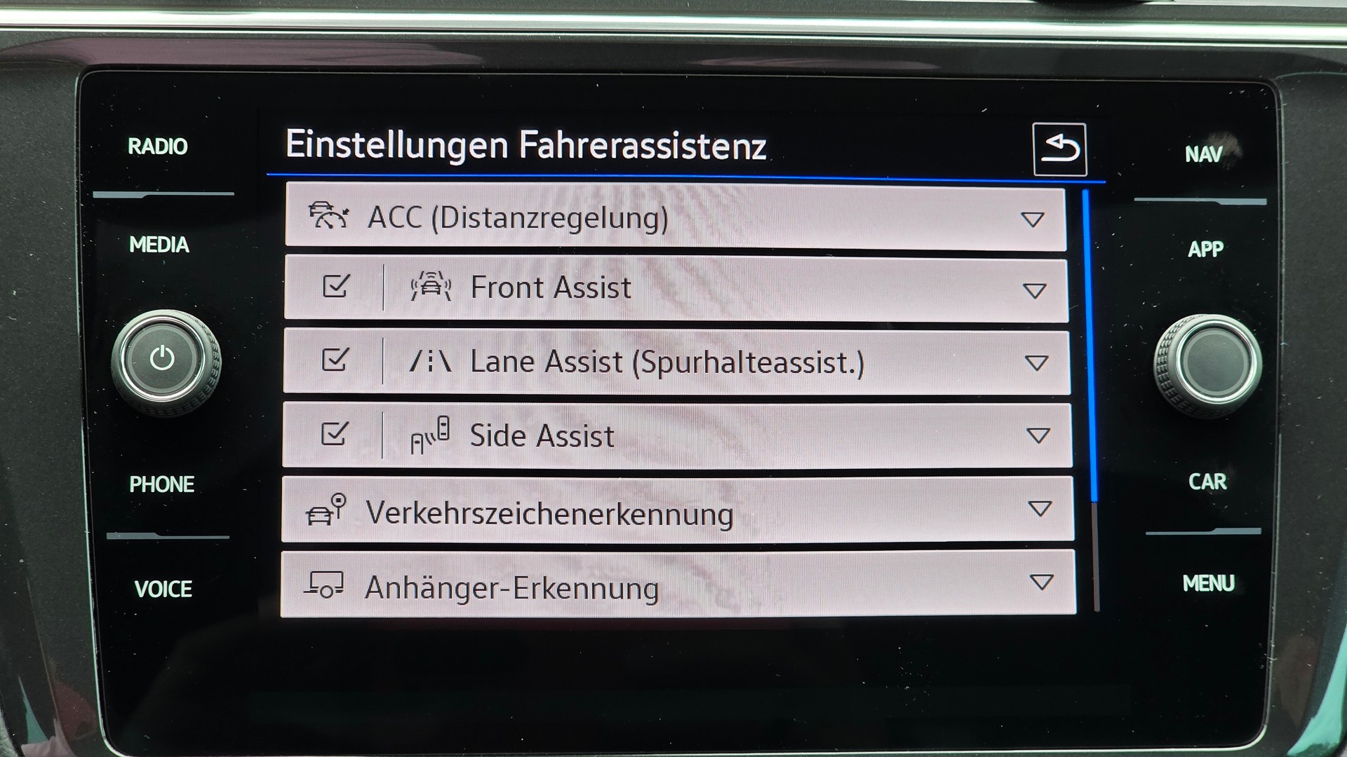 VW Tiguan 2.0TSI R-Line 4Motion DSG-image-25