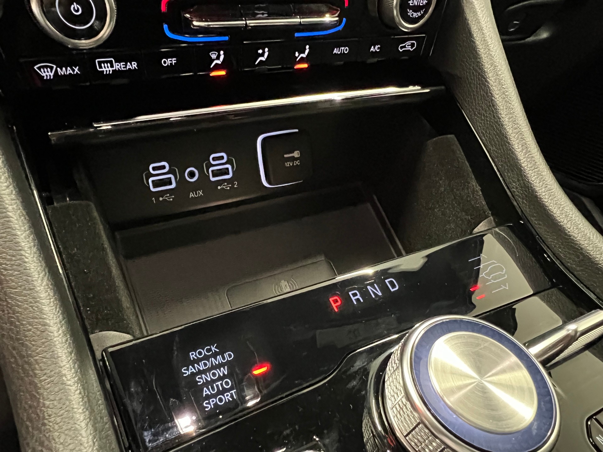 JEEP Overland L 5.7 V8 364PS-image-26