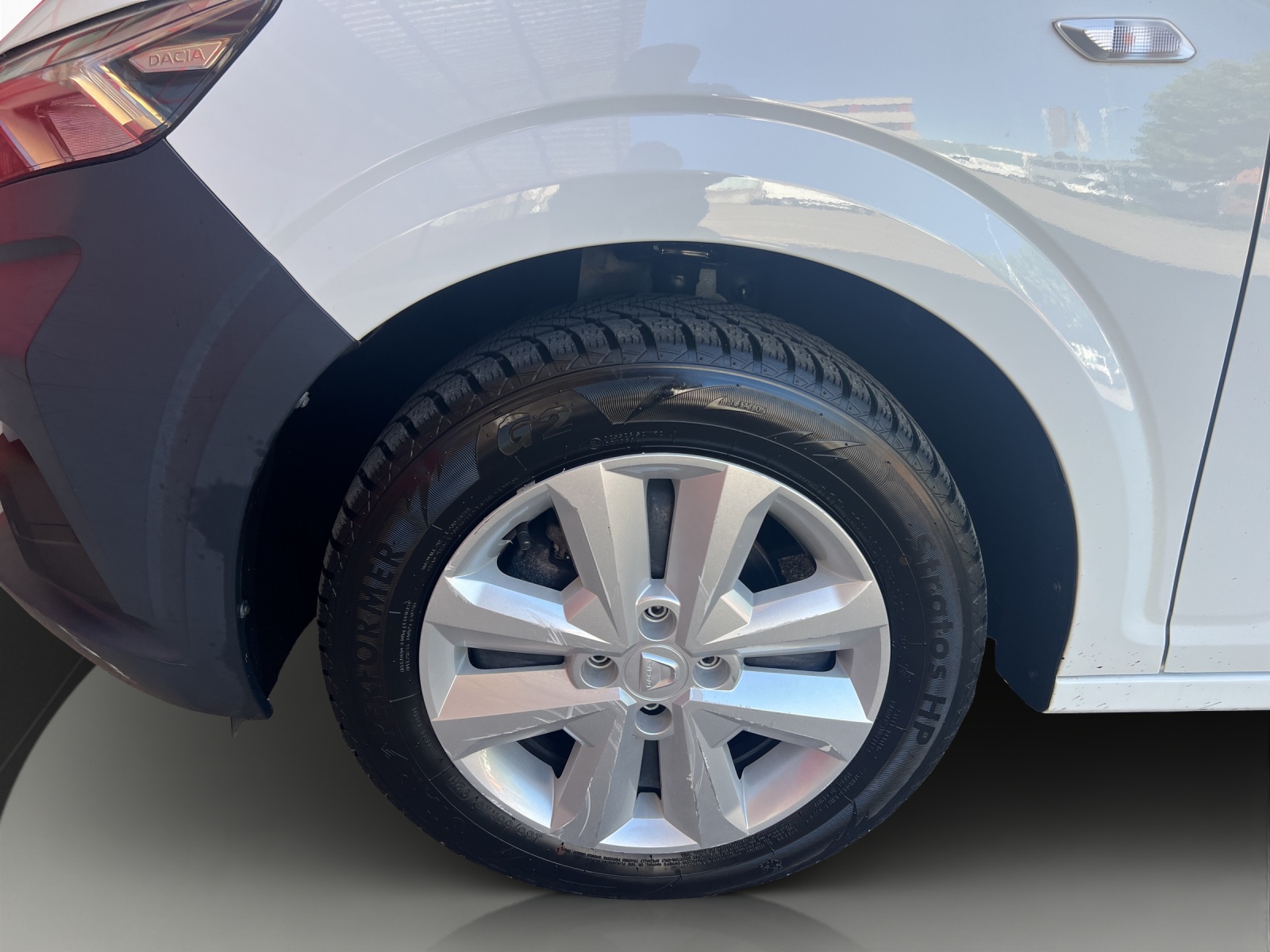 DACIA Sandero SCe 65 Essential-image-20