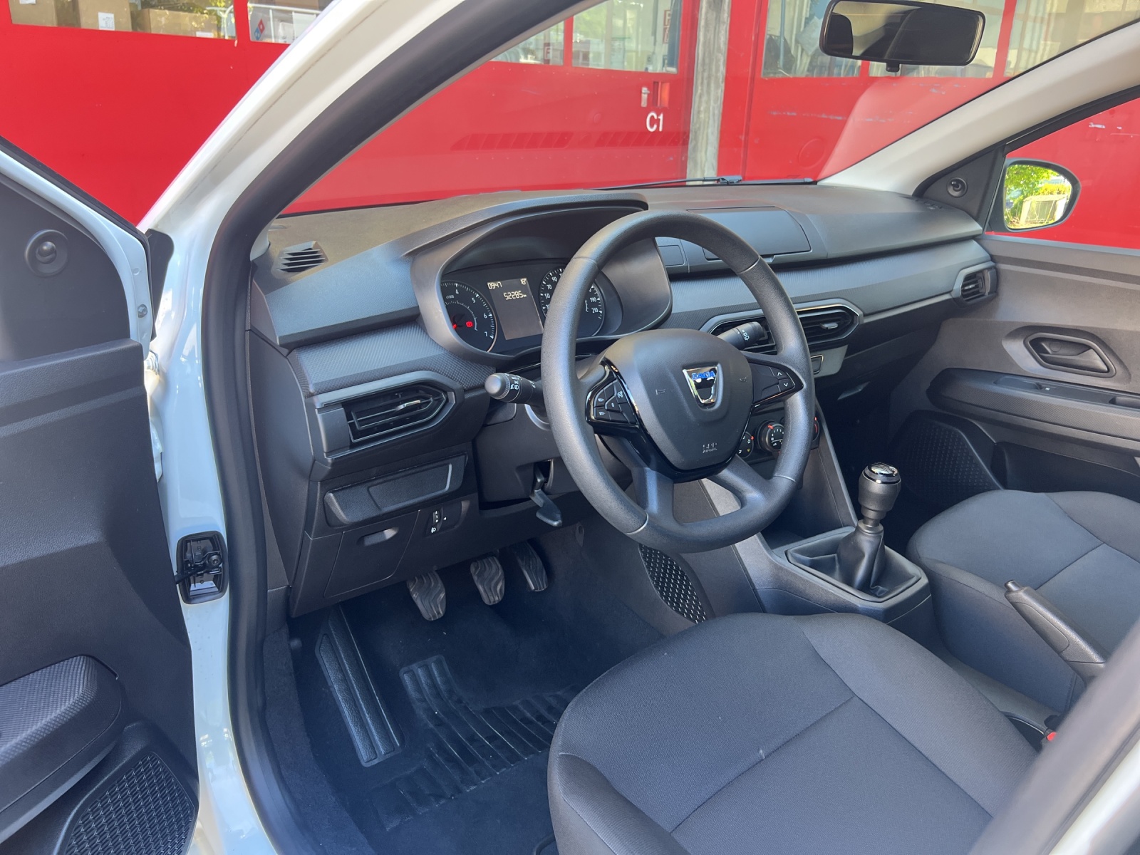 DACIA Sandero SCe 65 Essential-image-26