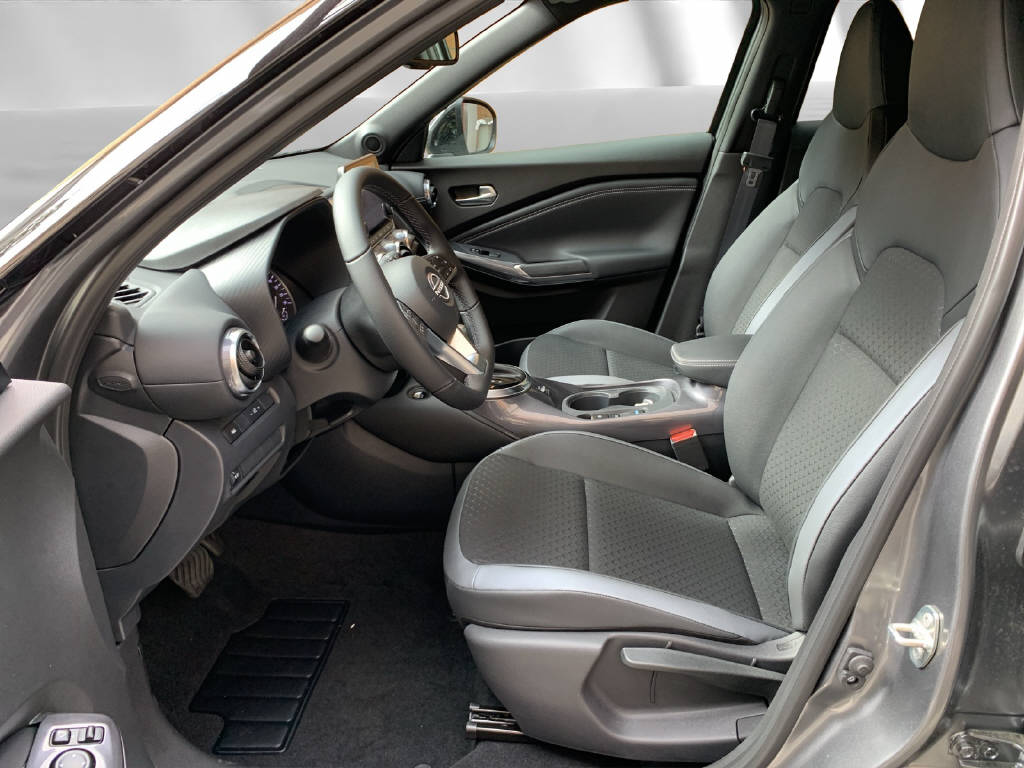 NISSAN Juke 1.6 Hybrid Unplugged-image-3