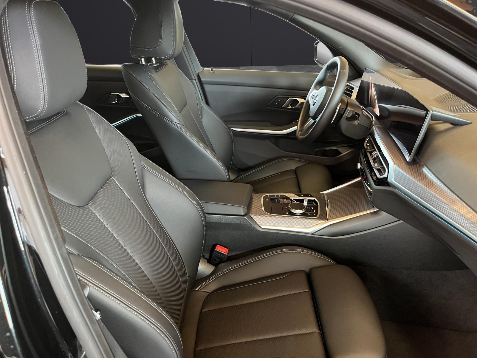 BMW 320d xDrive-image-14