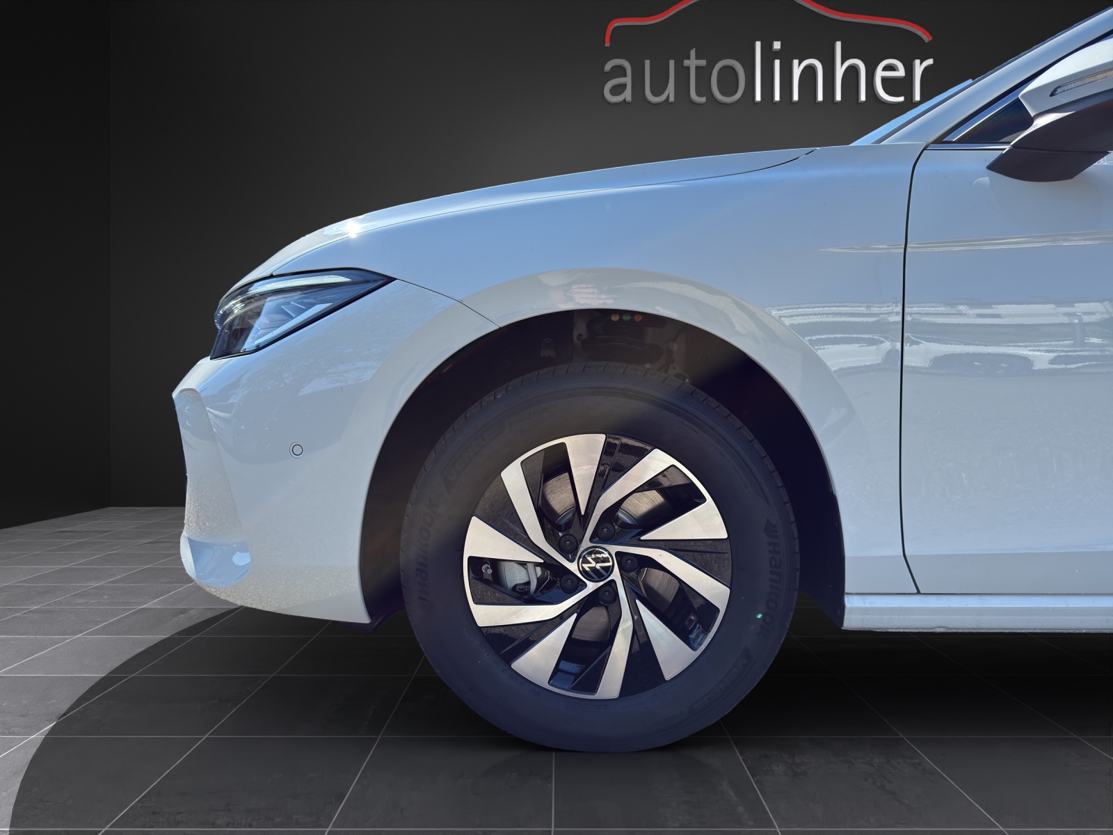 VW Passat Variant 2.0 TDI evo Business DSG-image-13