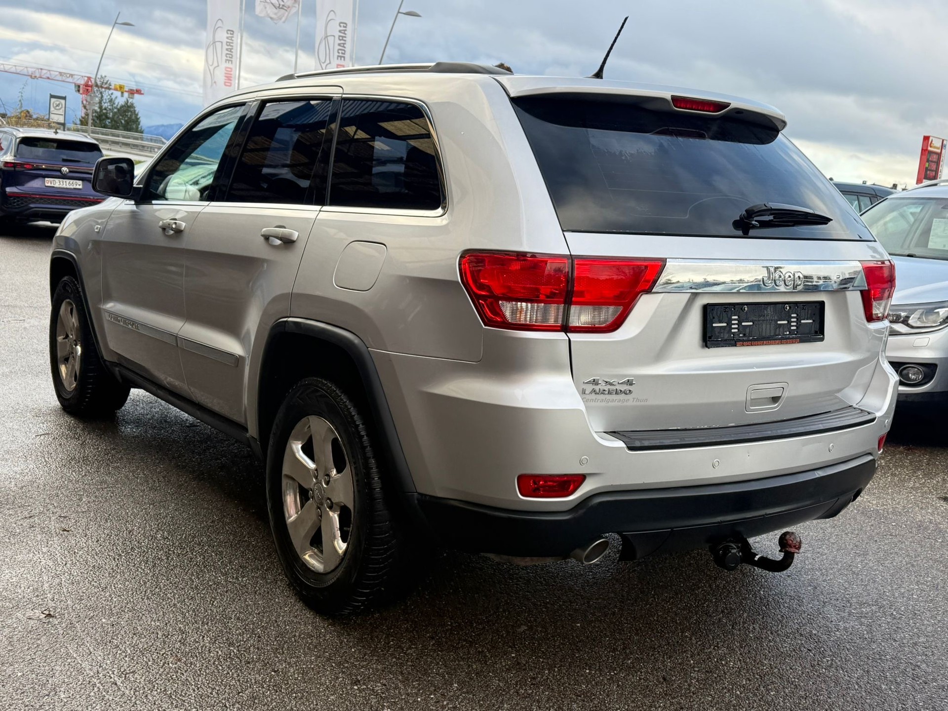 JEEP Grand Cherokee 3.0 CRD Laredo Automatic-image-6