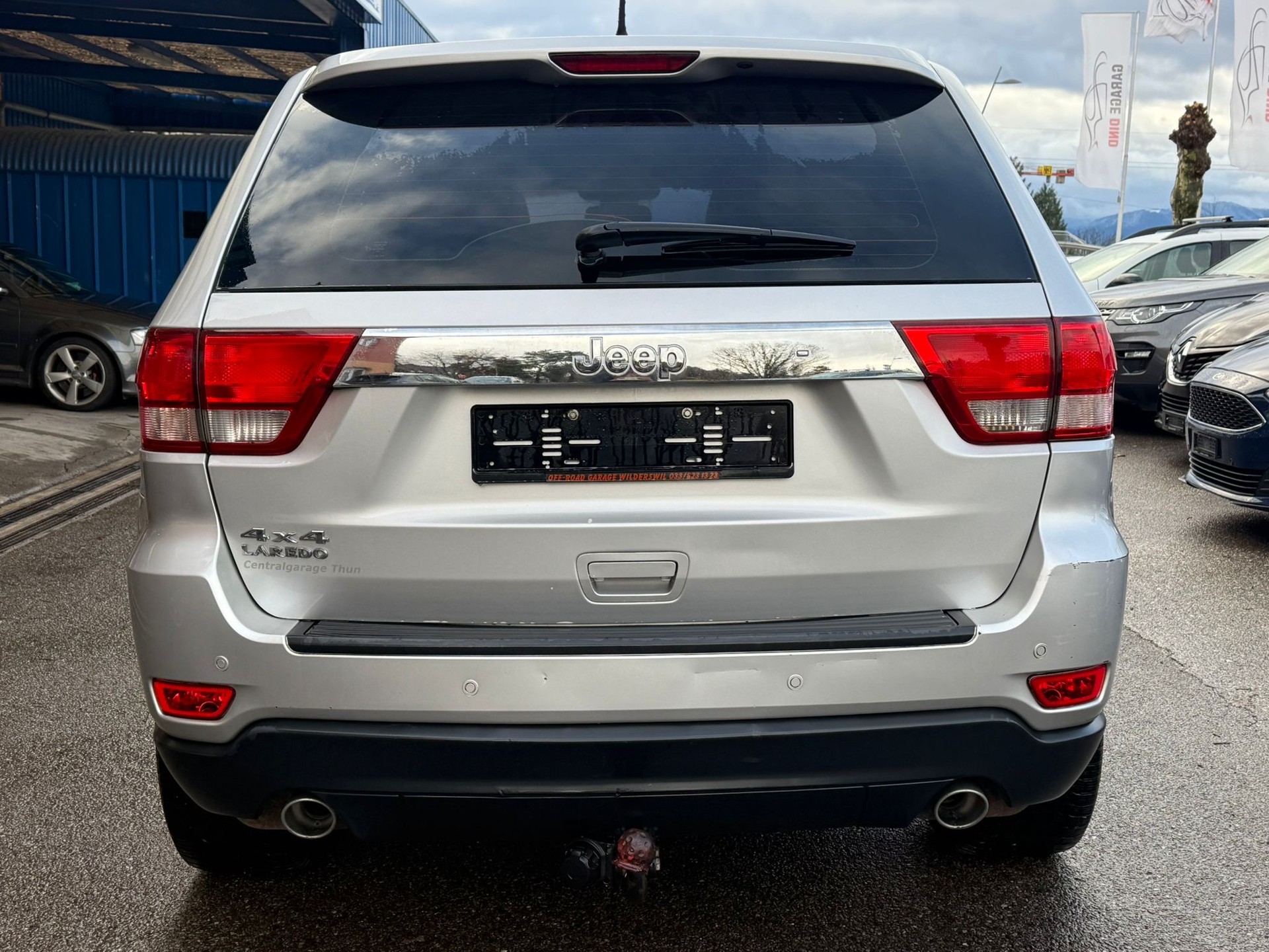 JEEP Grand Cherokee 3.0 CRD Laredo Automatic-image-8