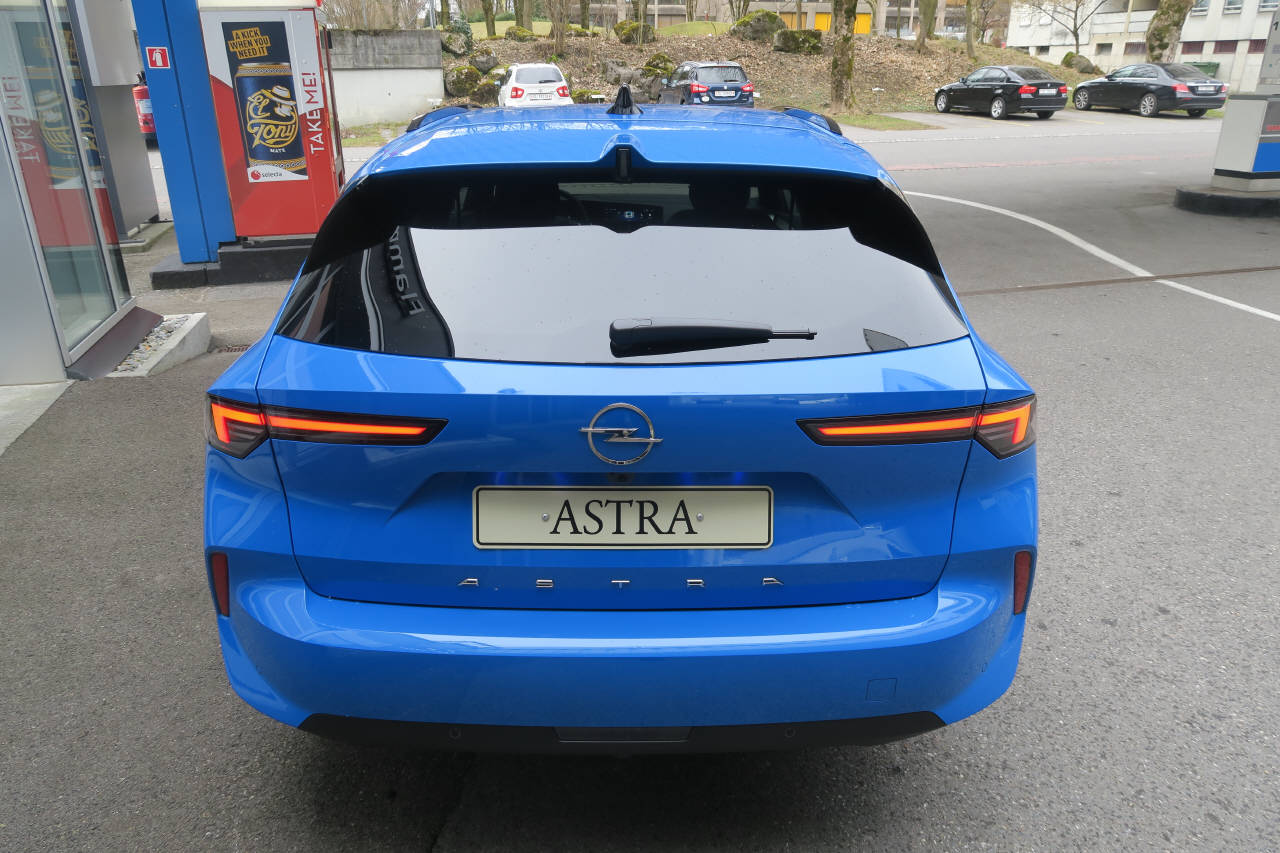 OPEL Astra Sports Tourer 1.2 T 130-image-2