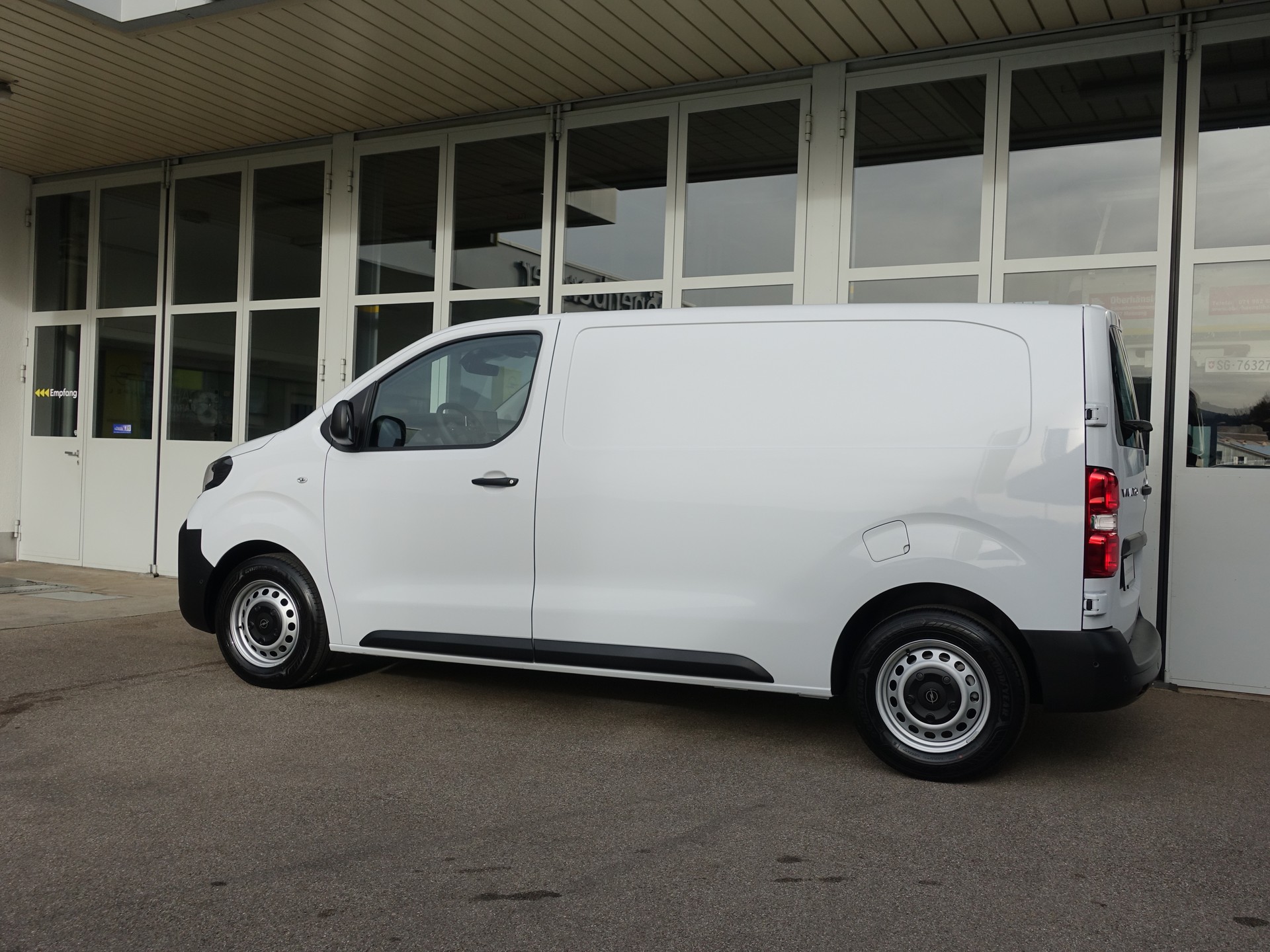 OPEL Vivaro Cargo 1.5 D s/s M Nettopreismodel-image-18