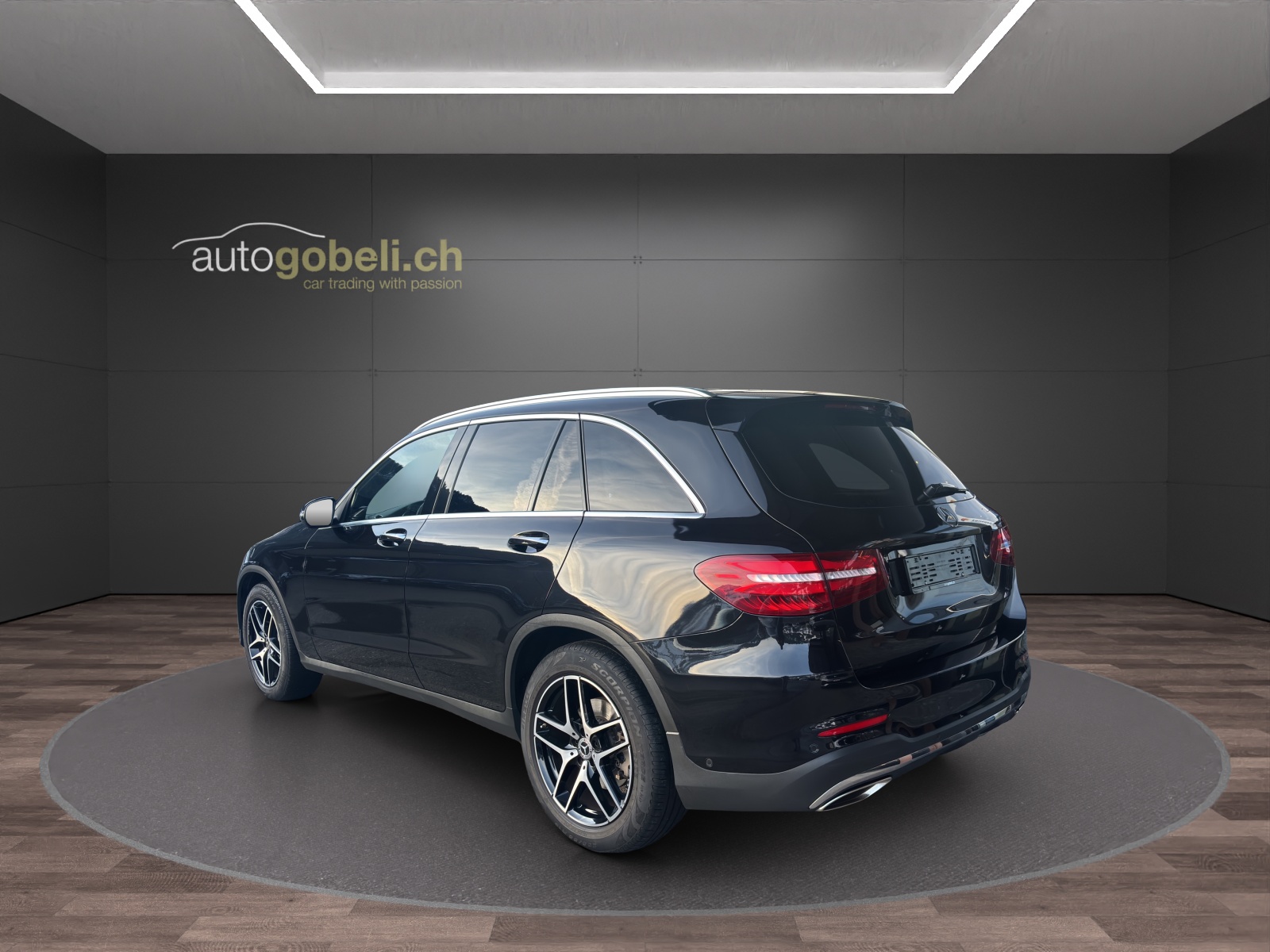 MERCEDES-BENZ GLC 250 AMG Line 4Matic 9G-Tronic-image-1