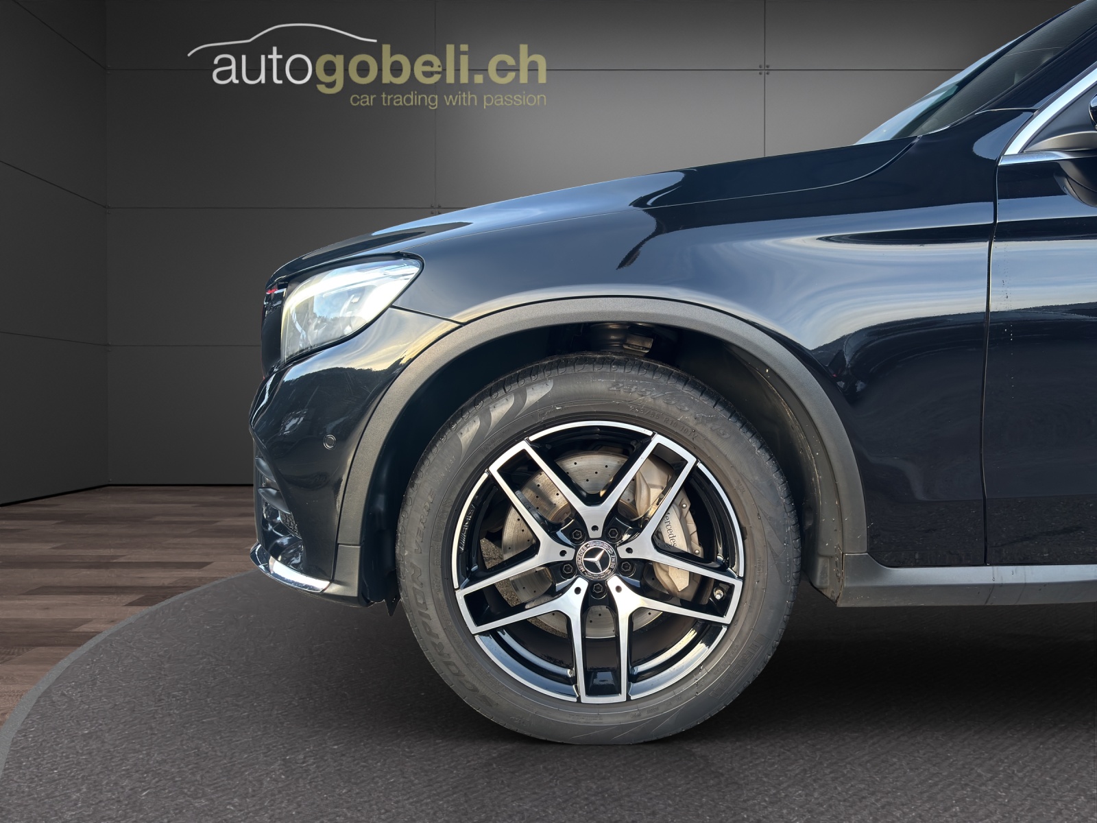 MERCEDES-BENZ GLC 250 AMG Line 4Matic 9G-Tronic-image-14