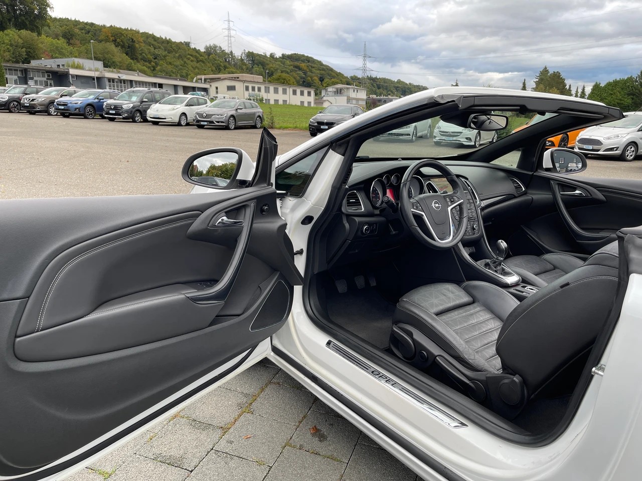 OPEL Cascada 1.6i 16V Cosmo-image-8