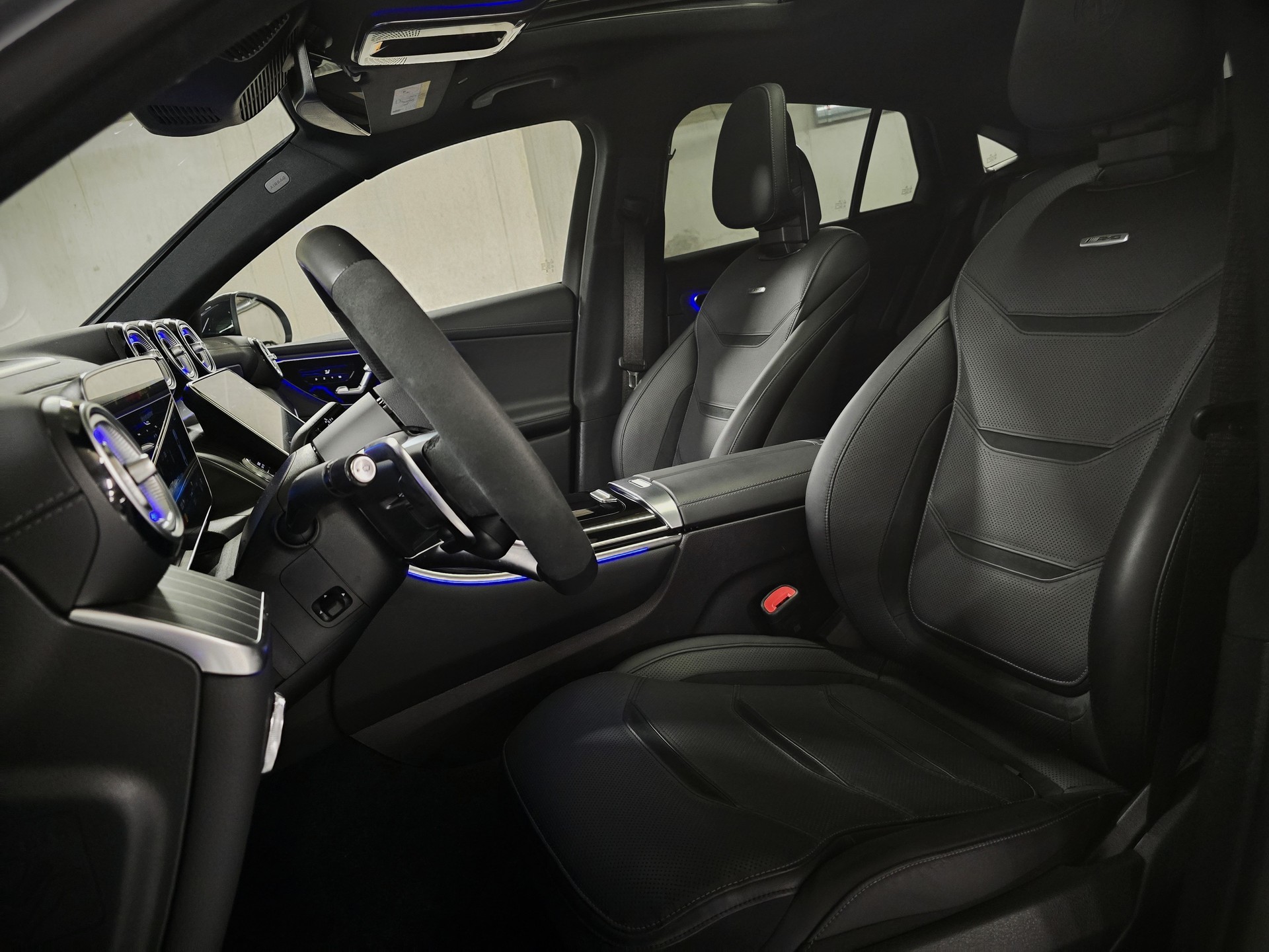 MERCEDES-BENZ GLC Coupé AMG 63 S e Performance Executive Edition 9G-Tronic-image-11