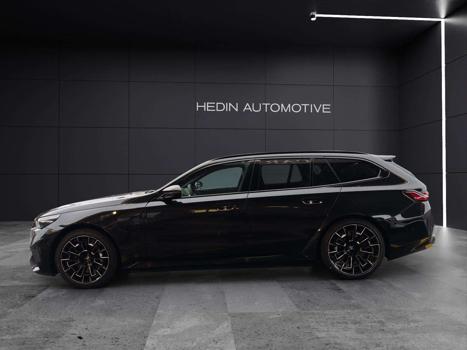BMW M5 xDrive Touring-image-3