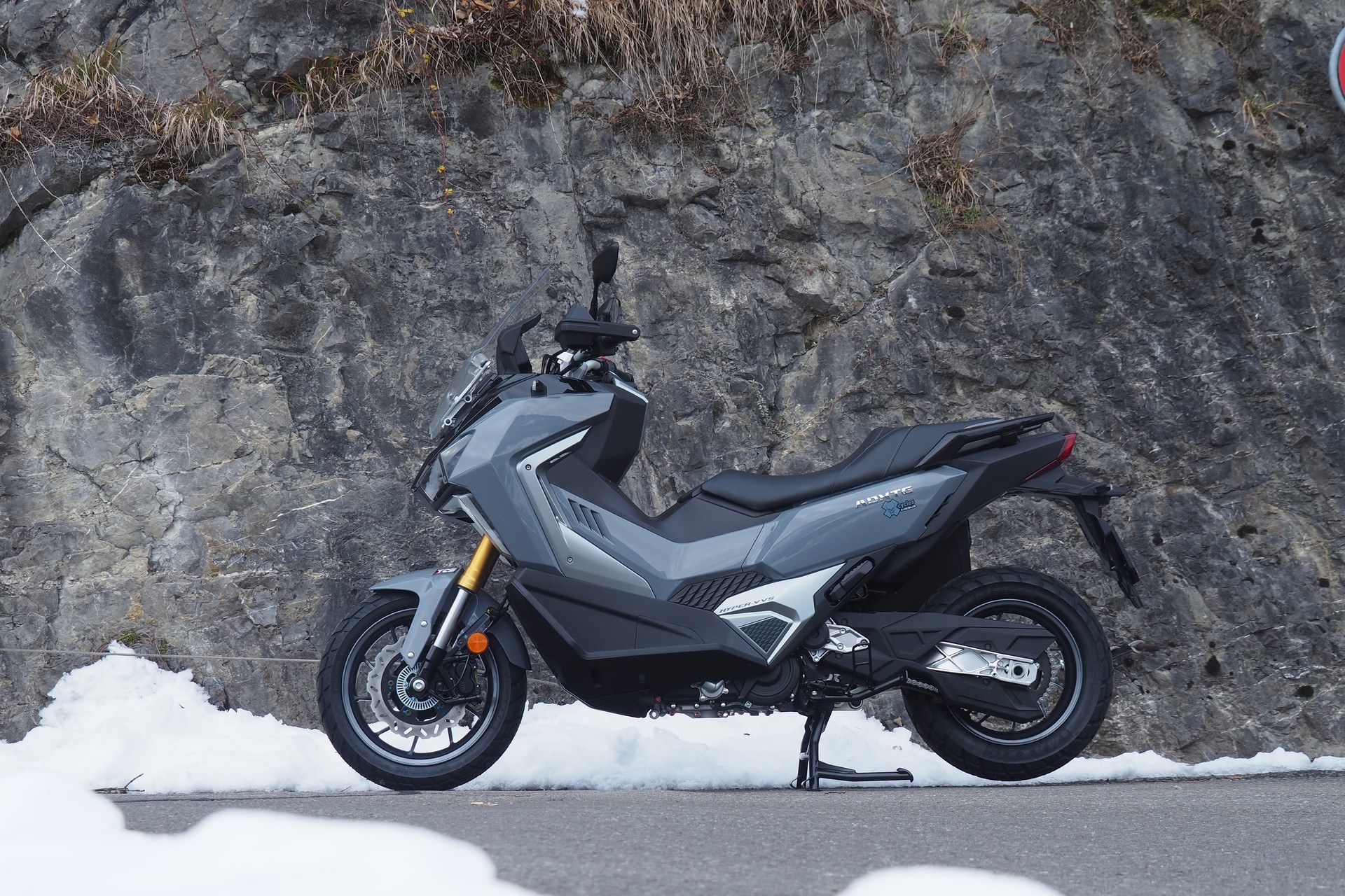 SYM ADX 400-showroom-element-1